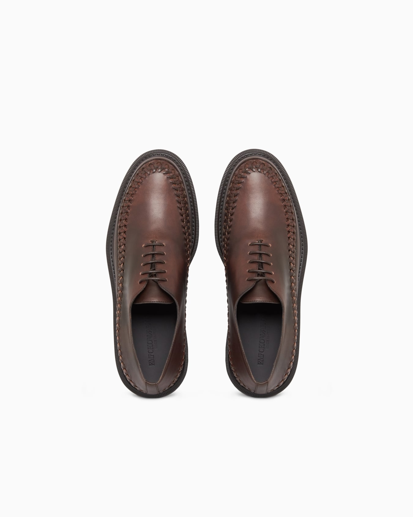 Lace-ups in buffed leather Slide 2