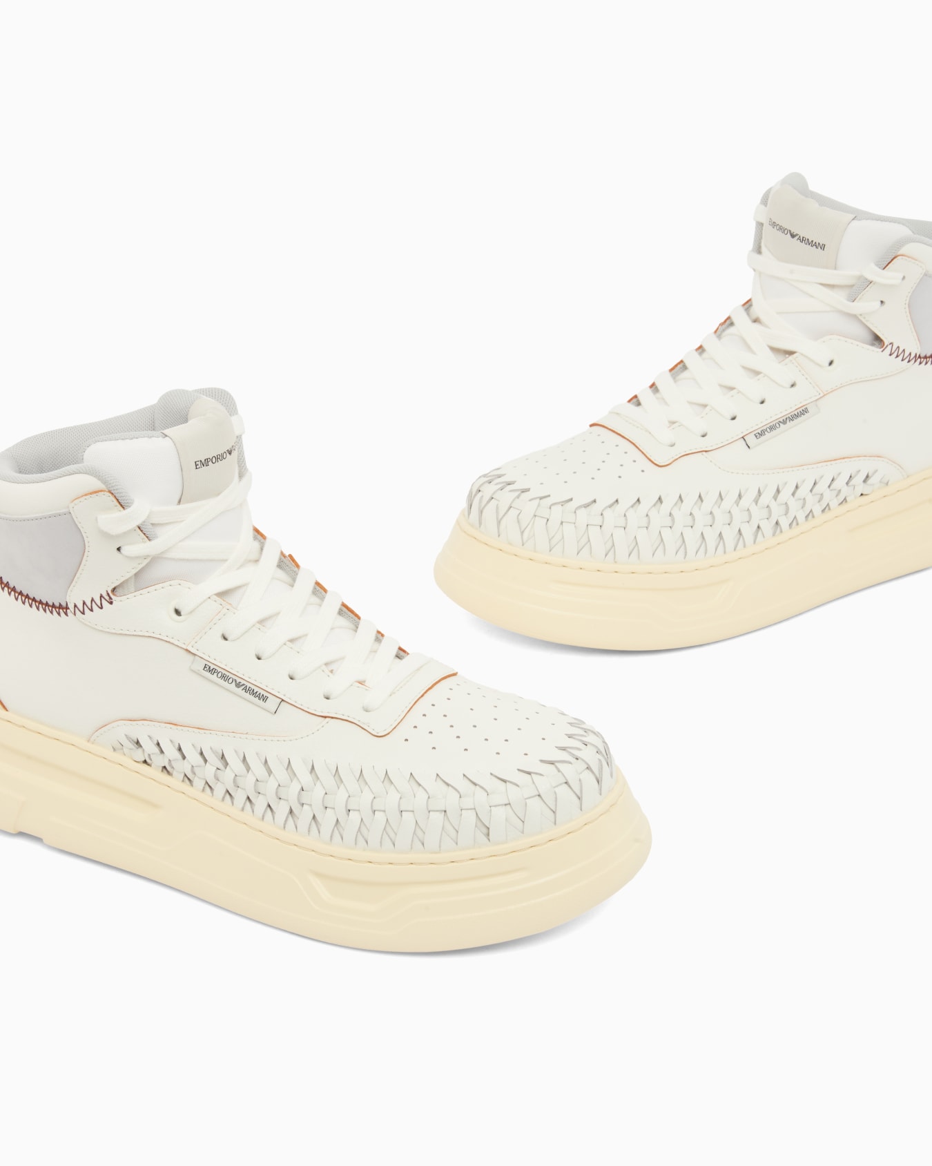 Deportivas de media caña de piel Diapositiva 4