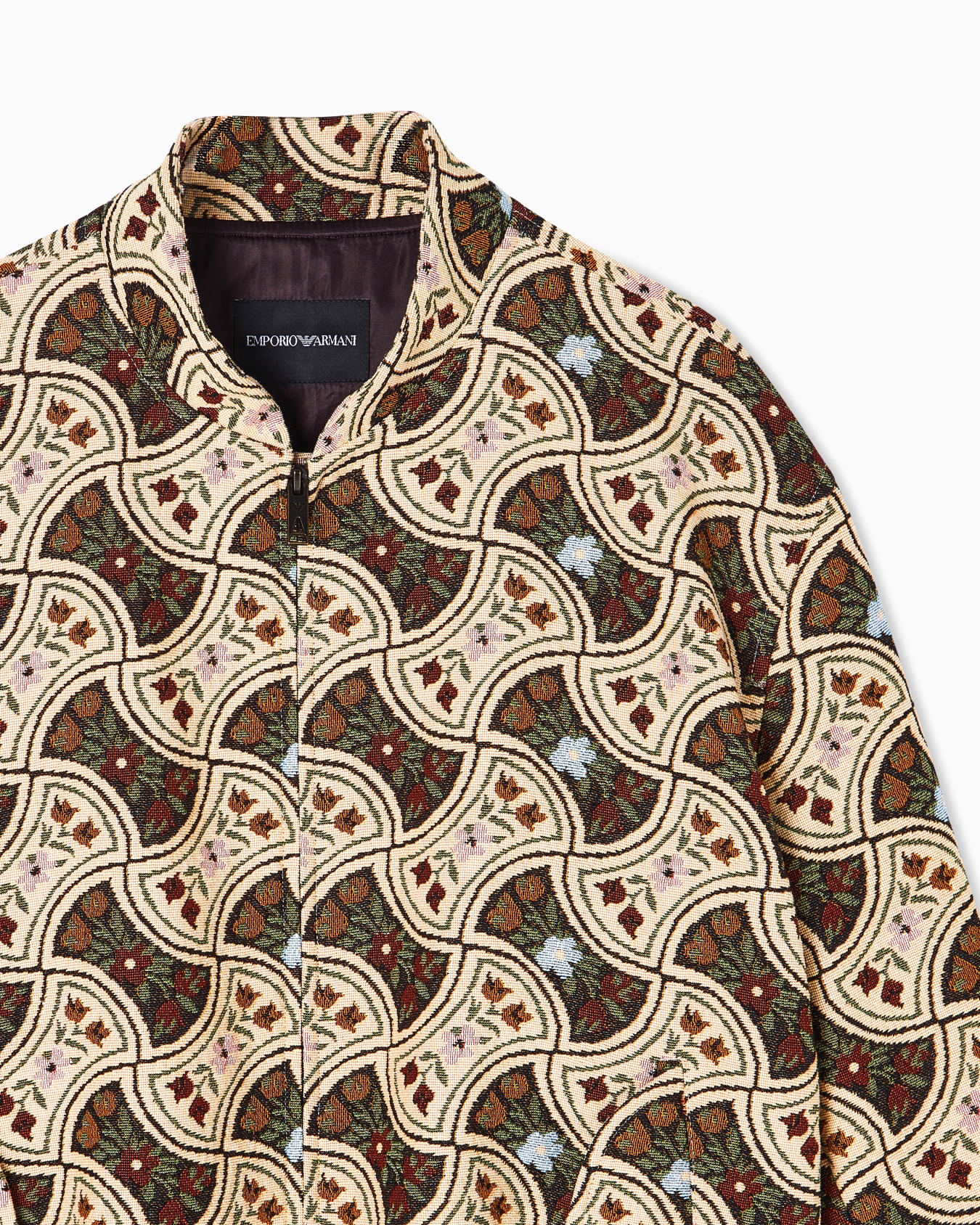 Gobelin jacquard blouson with diamond motif Slide 4