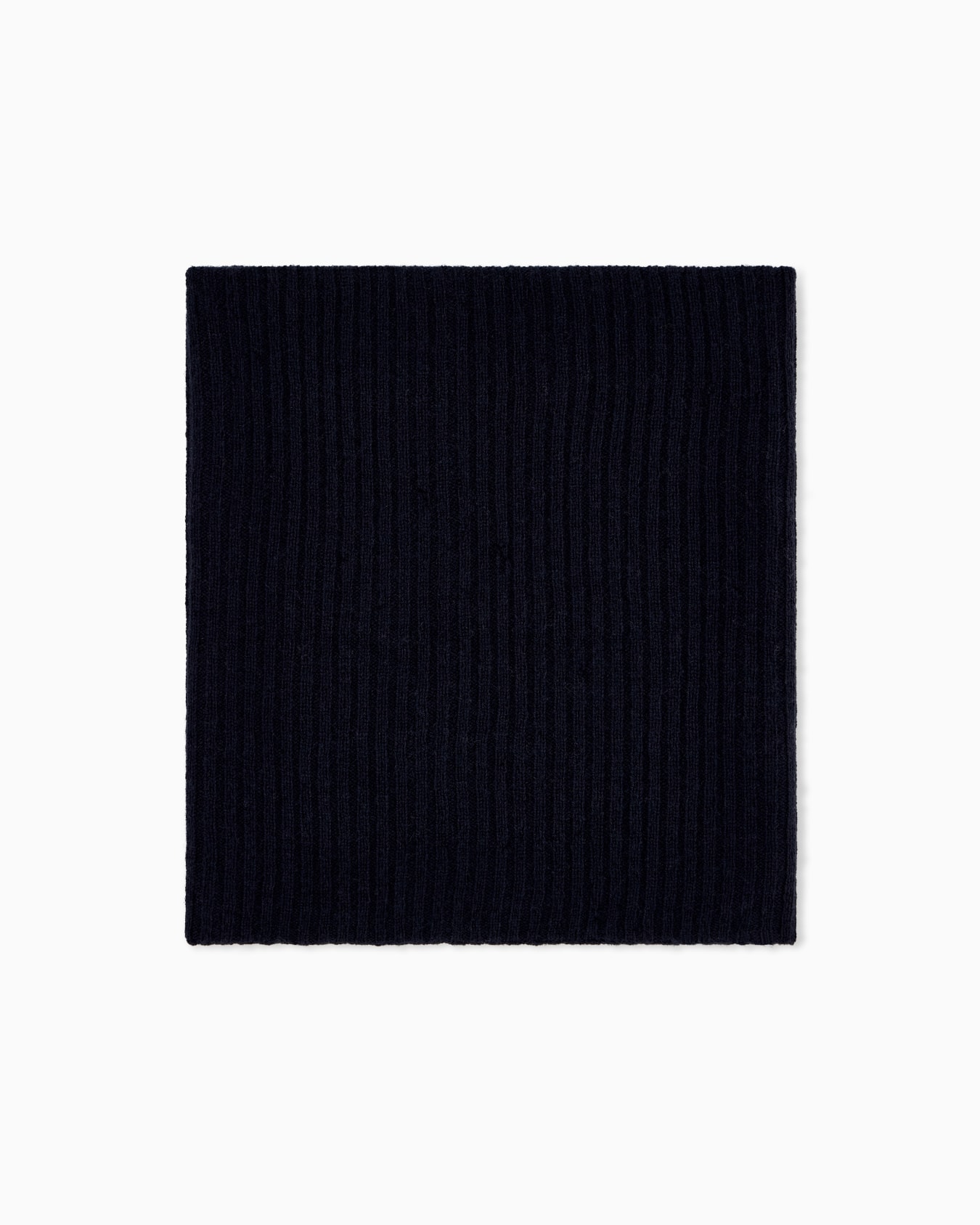 Neck warmer Essential in ribbed virgin wool and cashmere Slide 1