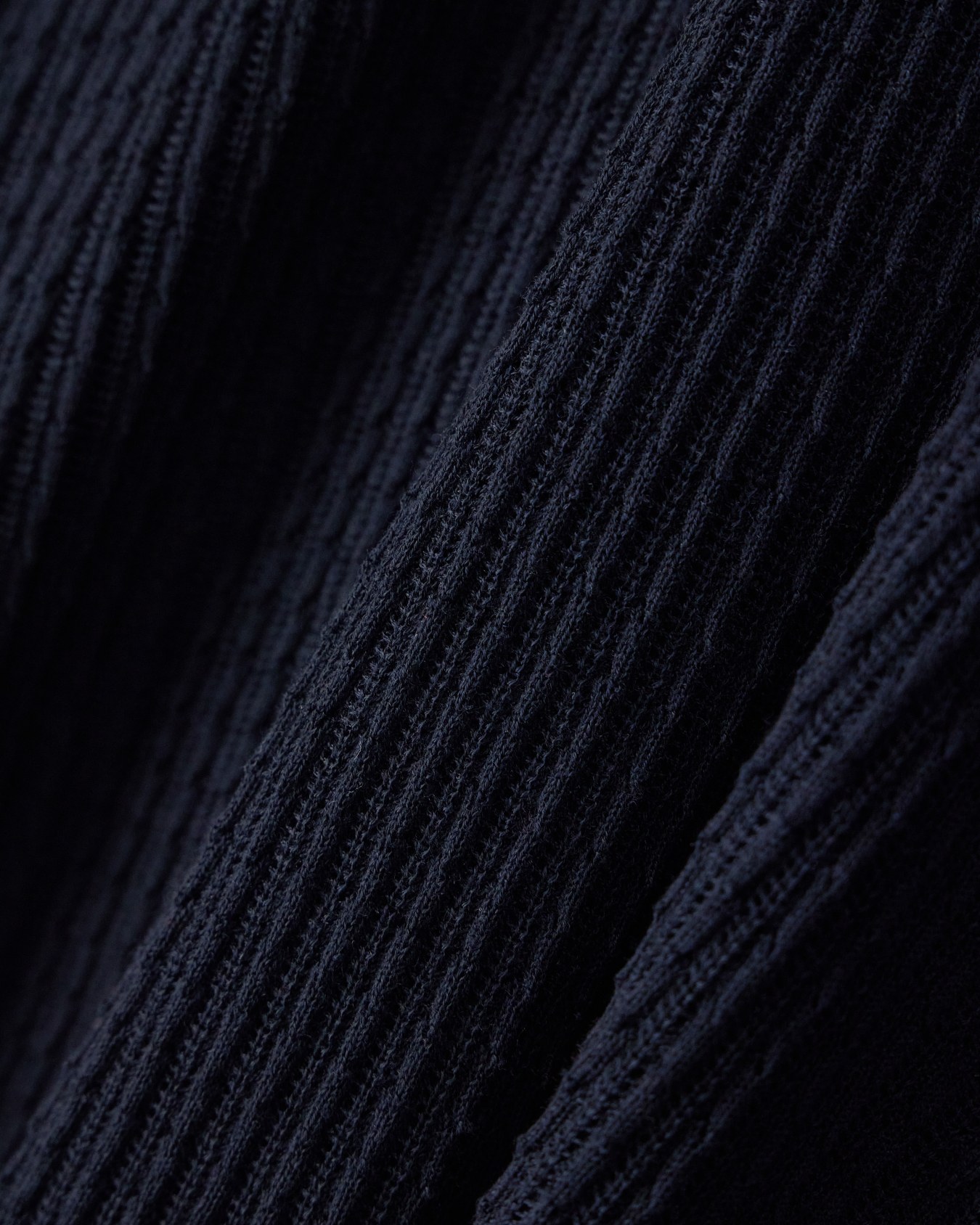 Pointelle pullover in lyocell with virgin wool and silk Slide 4