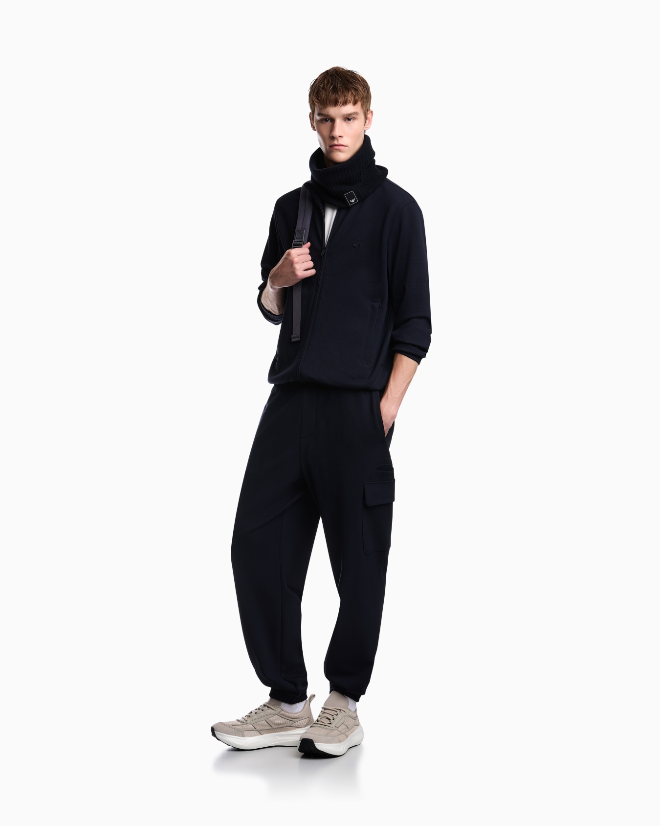 Sudadera Essential de punto texturizado de viscosa Diapositiva 1