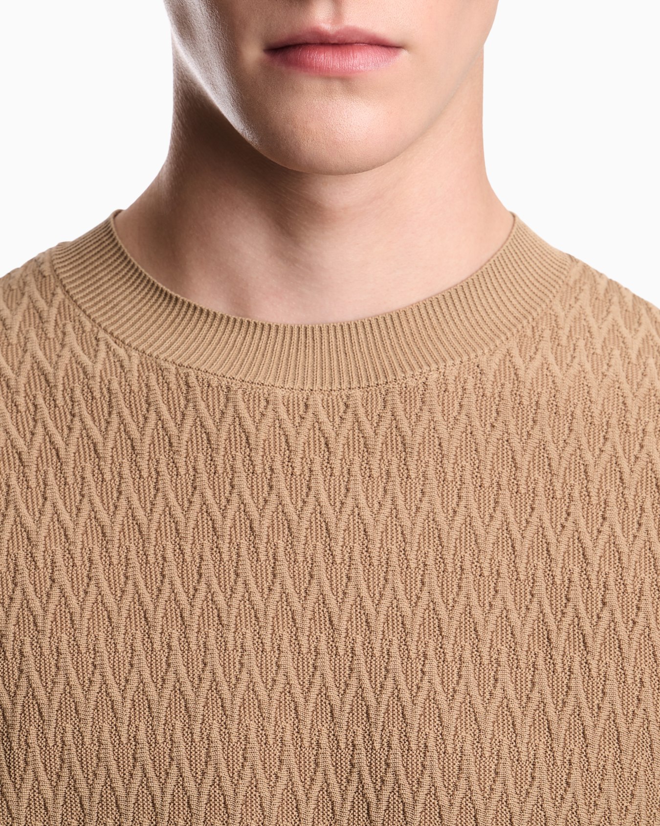 Chevron jacquard knit sweater Slide 6