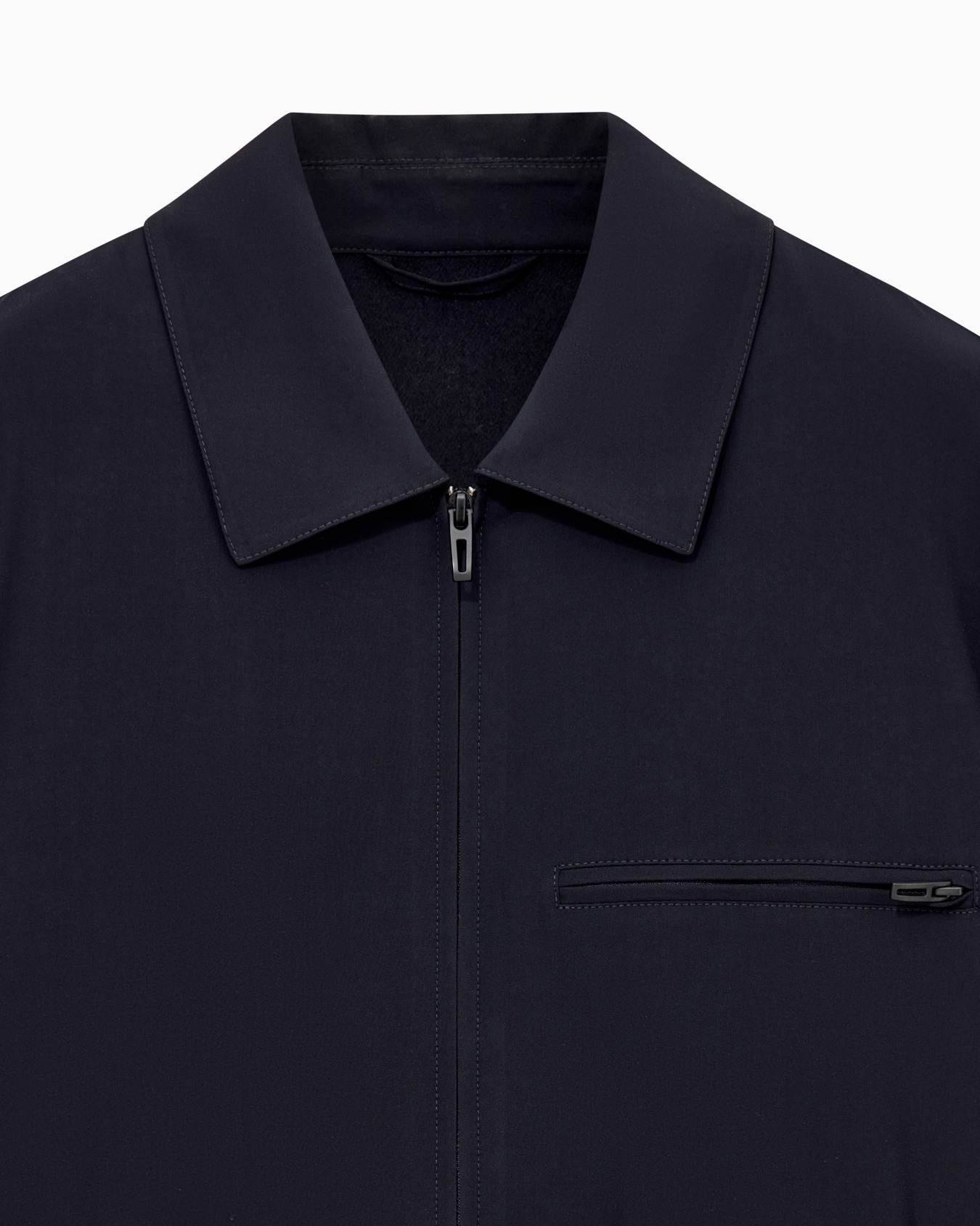 Nylon twill Travel Essential jacket Slide 2