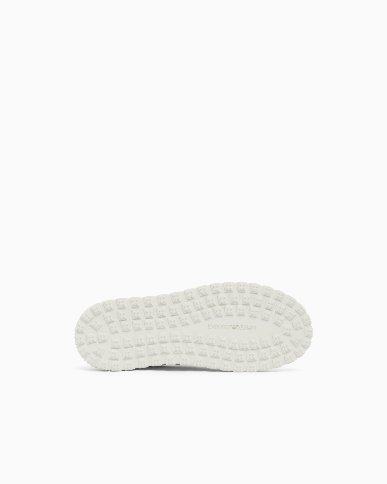 Smooth leather lace-up sneakers with a textured rubber sole Slide 5