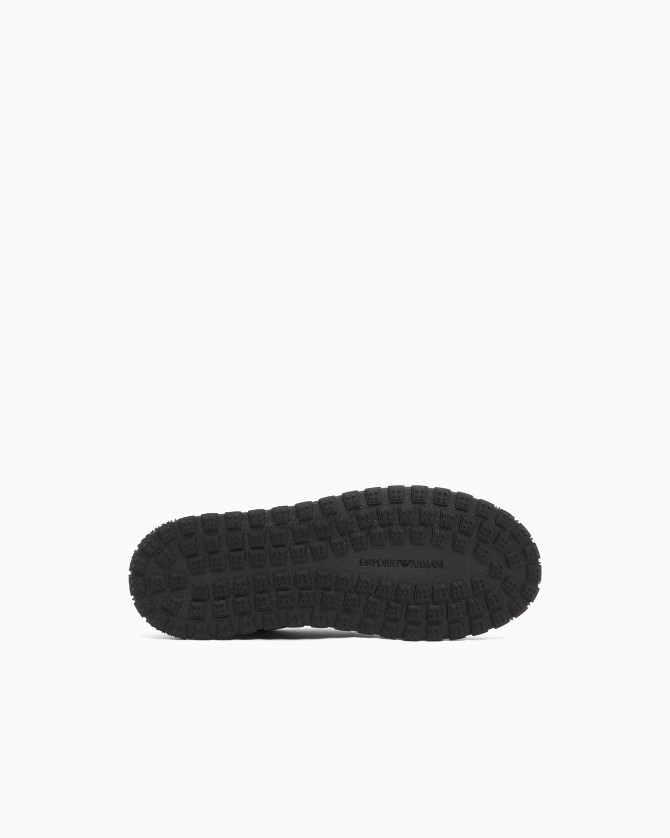 Smooth leather lace-up sneakers with a textured rubber sole Slide 5