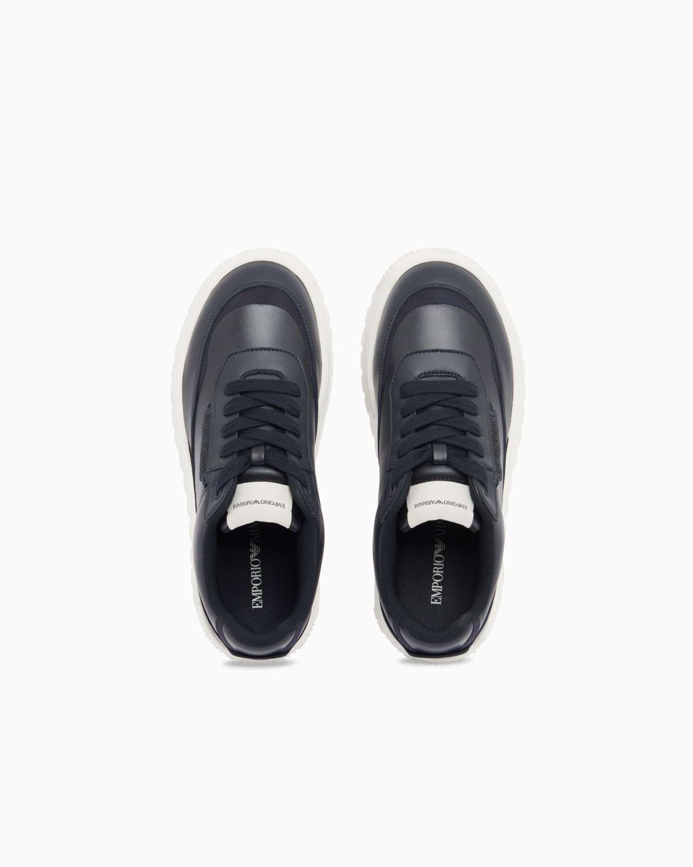 Smooth leather lace-up sneakers with a textured rubber sole 슬라이드 2