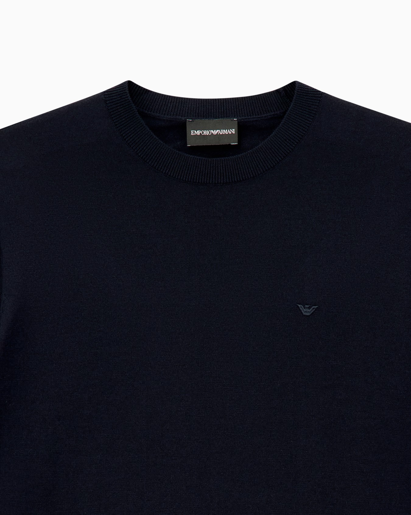 Pullover from the Essential line with short sleeves and crew neck in virgin wool Slide 2