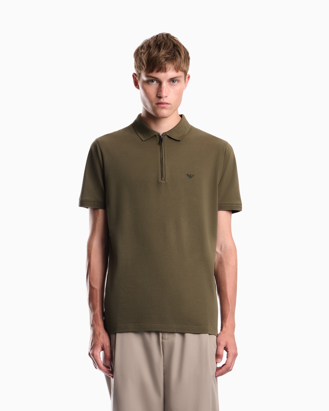 Polo shirt in piqué with partial zip Slide 3