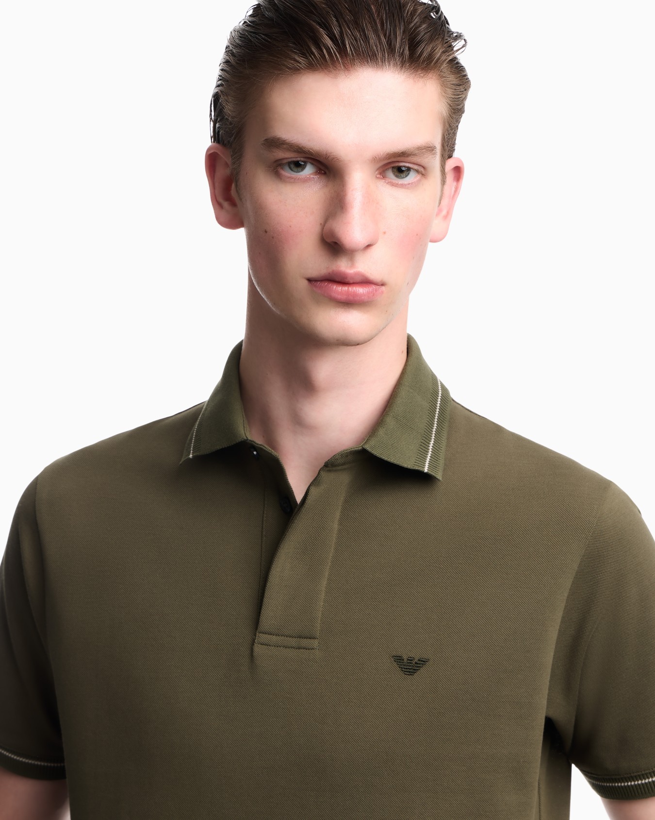Piqué polo shirt with stripe detail on the collar Slide 6