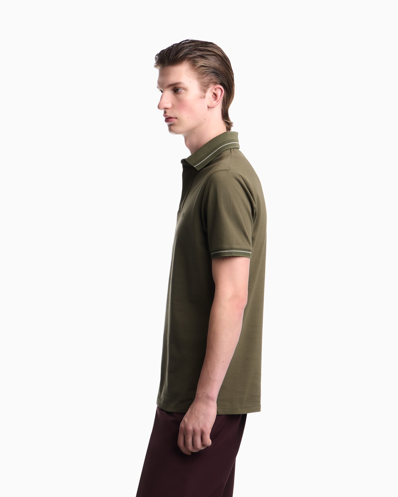 Piqué polo shirt with stripe detail on the collar Slide 7