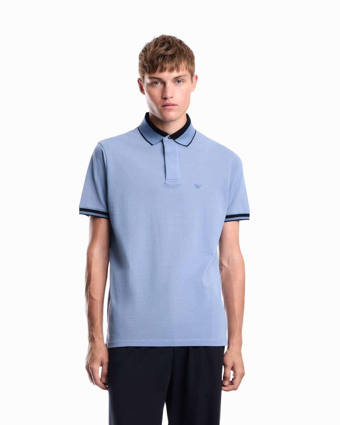 Polo shirt with regular fit in cotton pique Slide 3