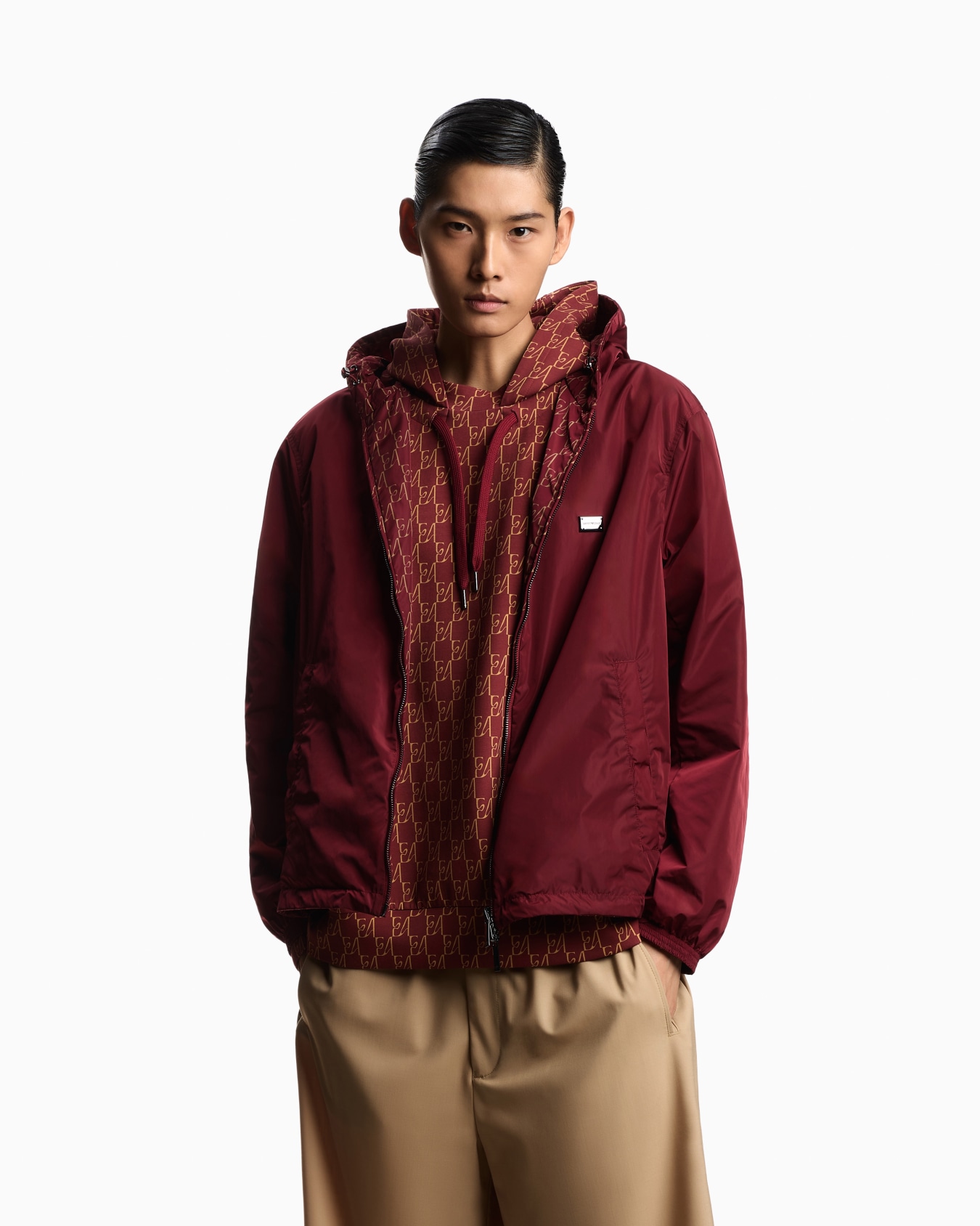 Blouson ample à capuche avec un imprimé intégral Diapositive 2