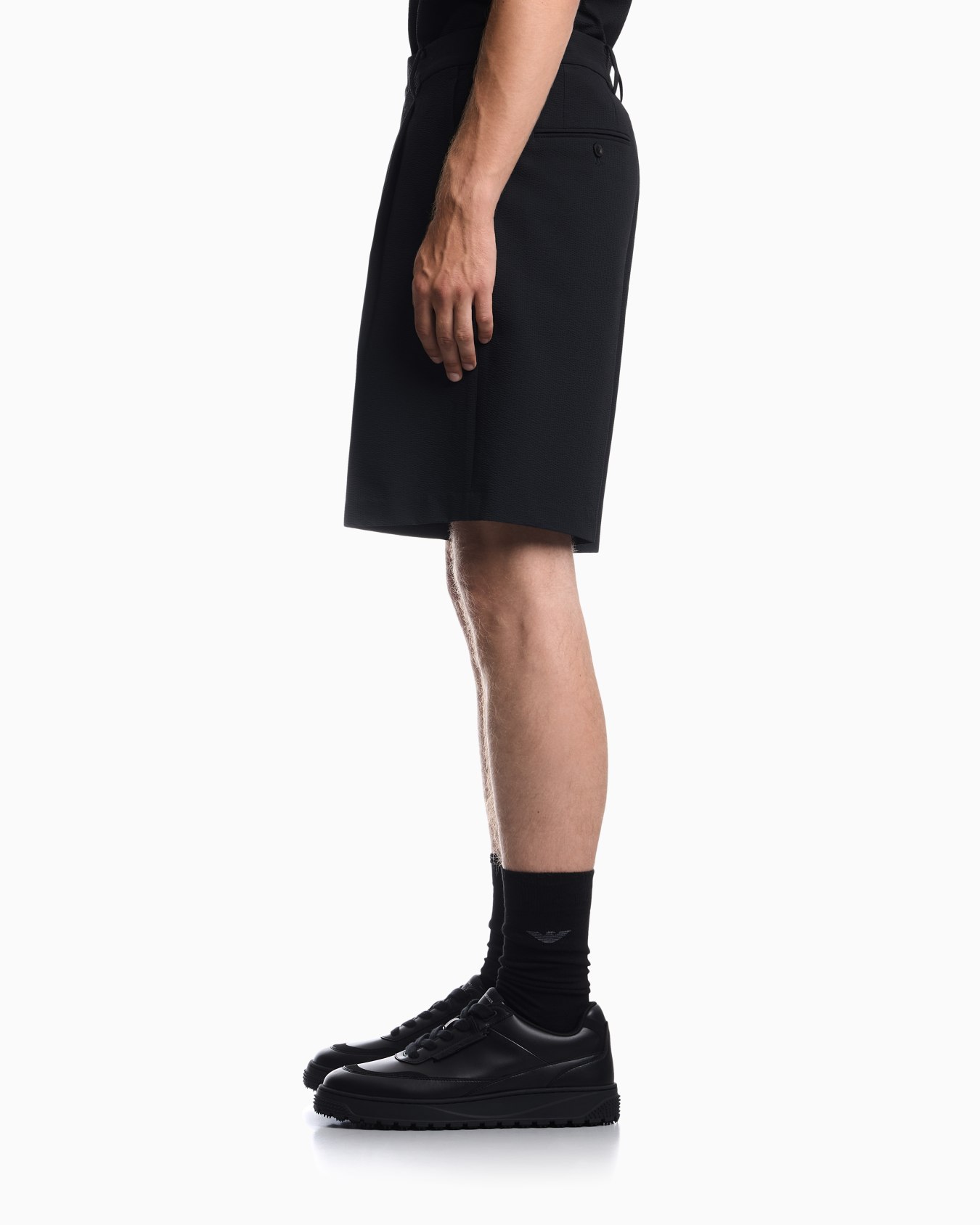 Bermuda shorts in seersucker with down and feather padding Slide 7
