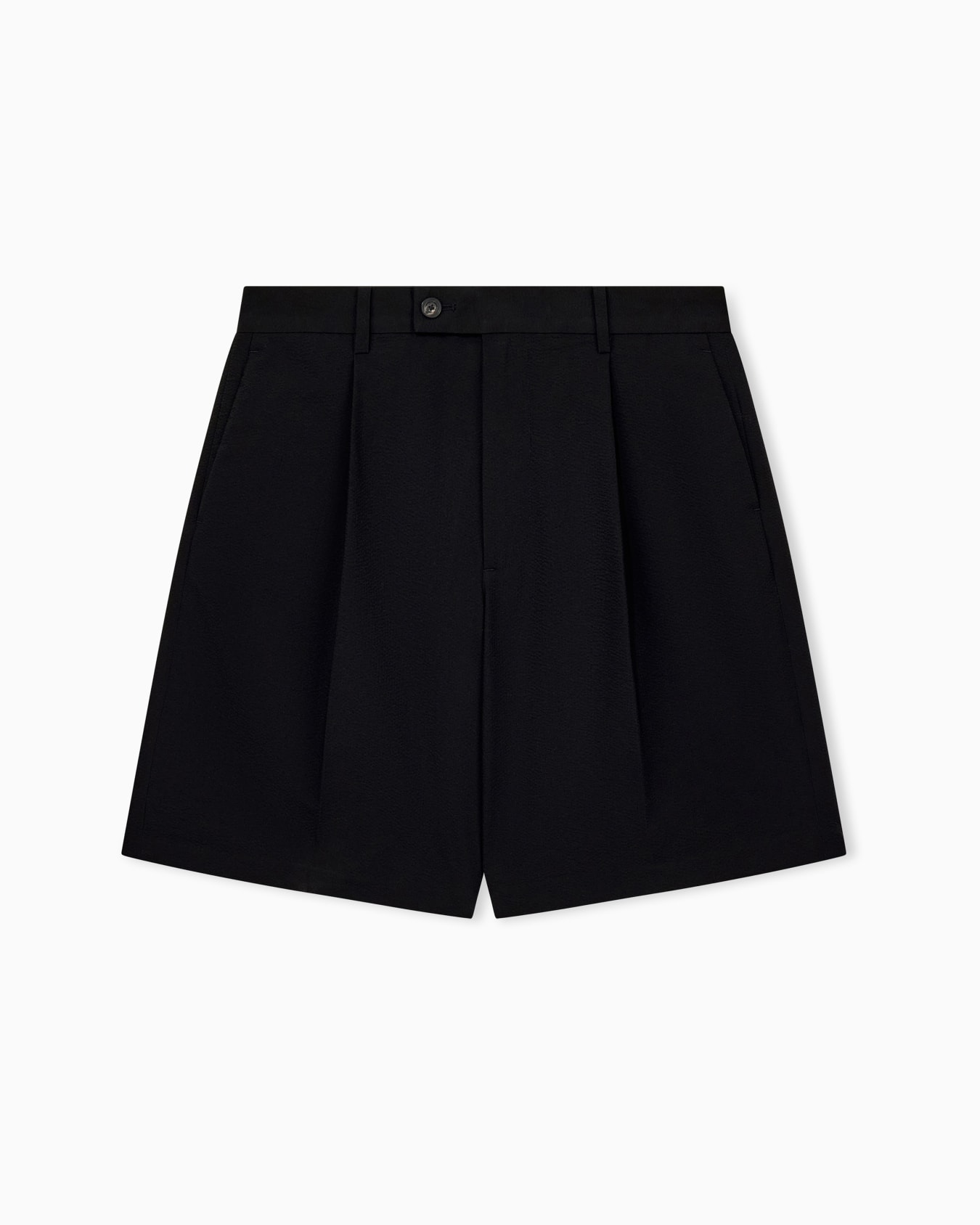 Bermuda shorts in seersucker with down and feather padding Slide 0