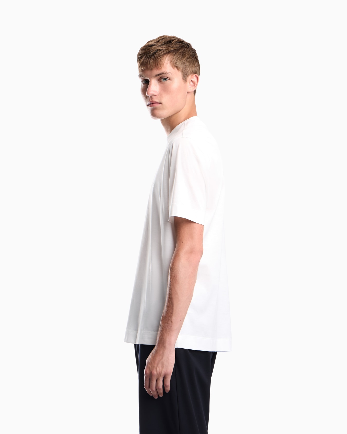 Jersey T-shirt with micro eagle embroidery Slide 7