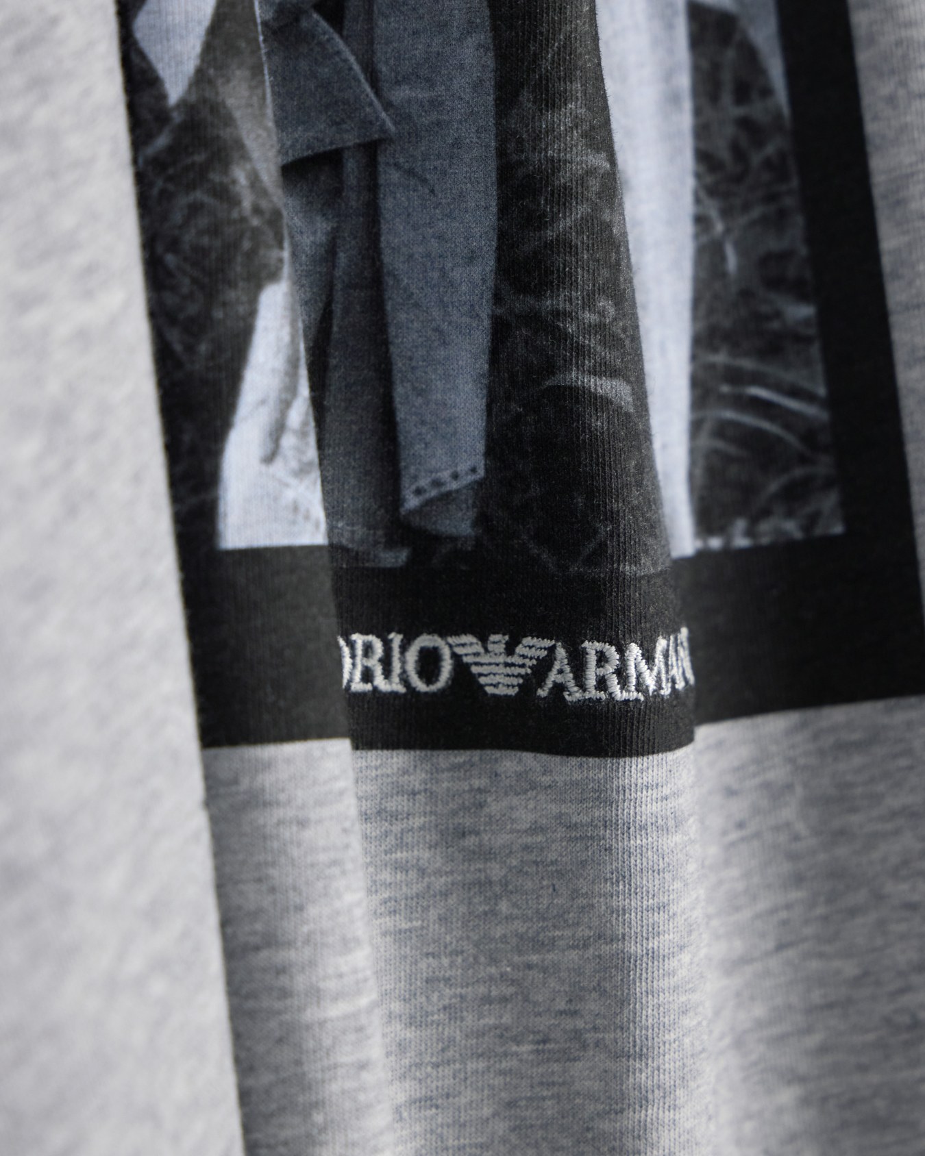 T-shirt regular fit Slide 3