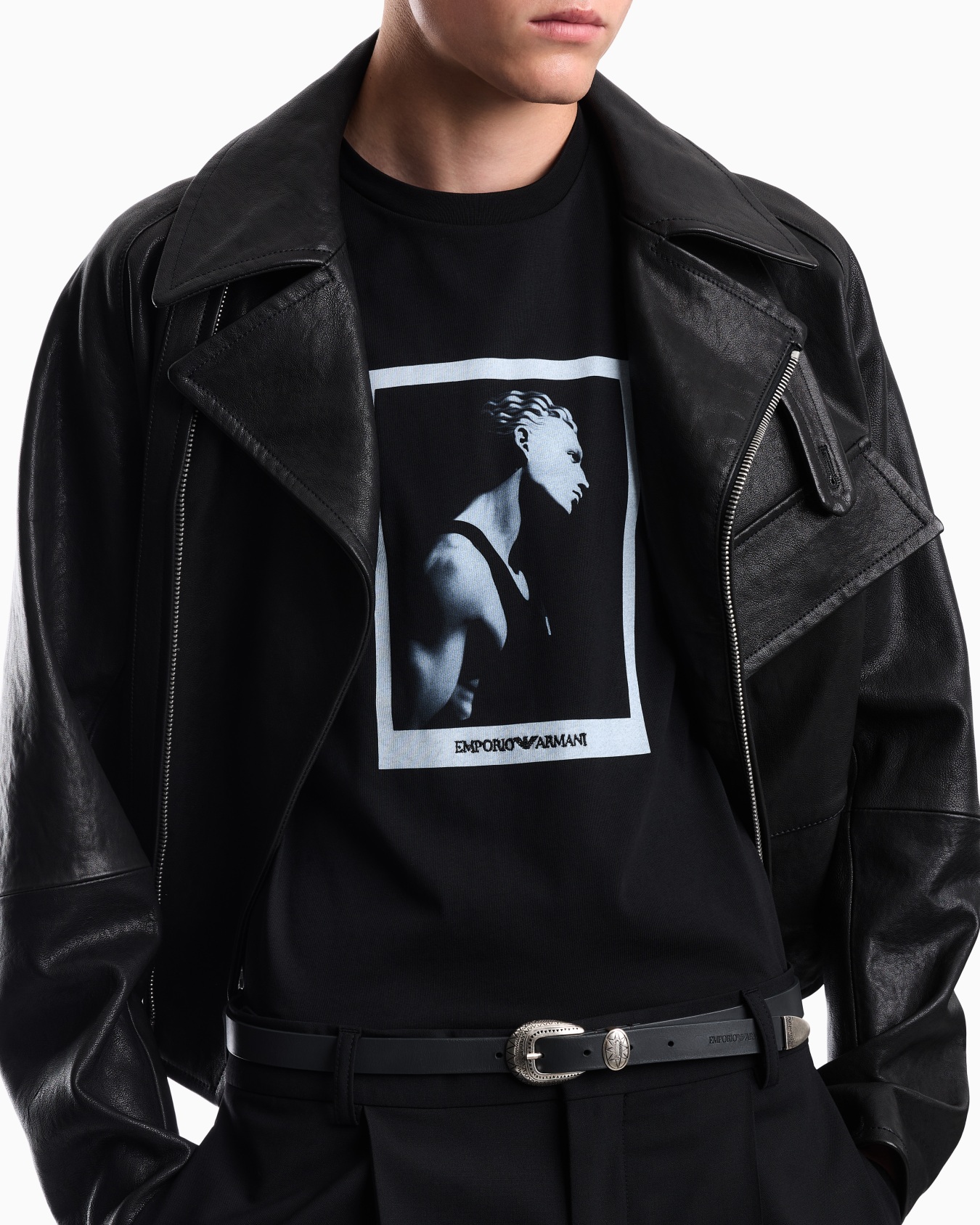 T-shirt regular fit Slide 6