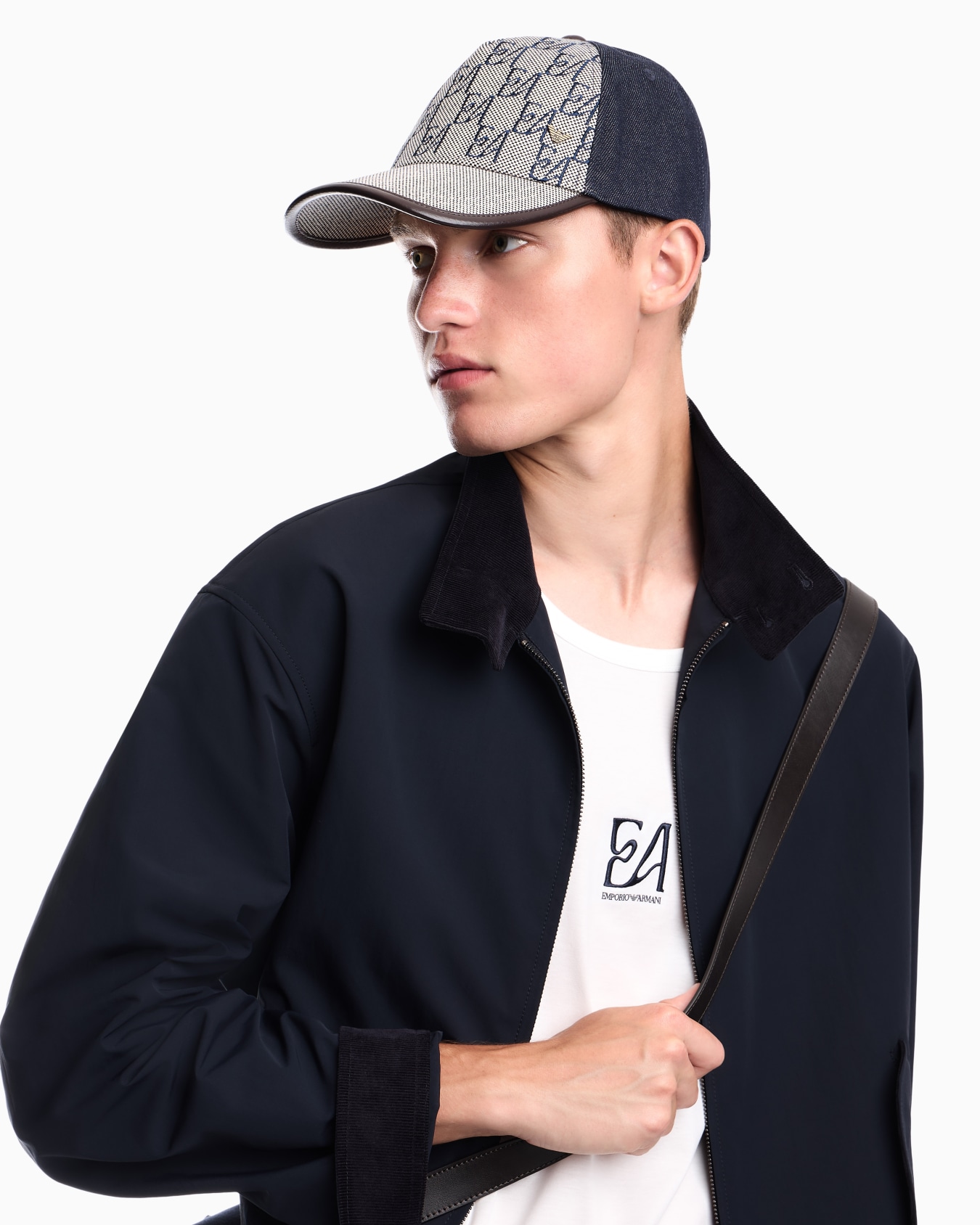 Baseball hat with a monogram pattern and adjustable strap Slide 3