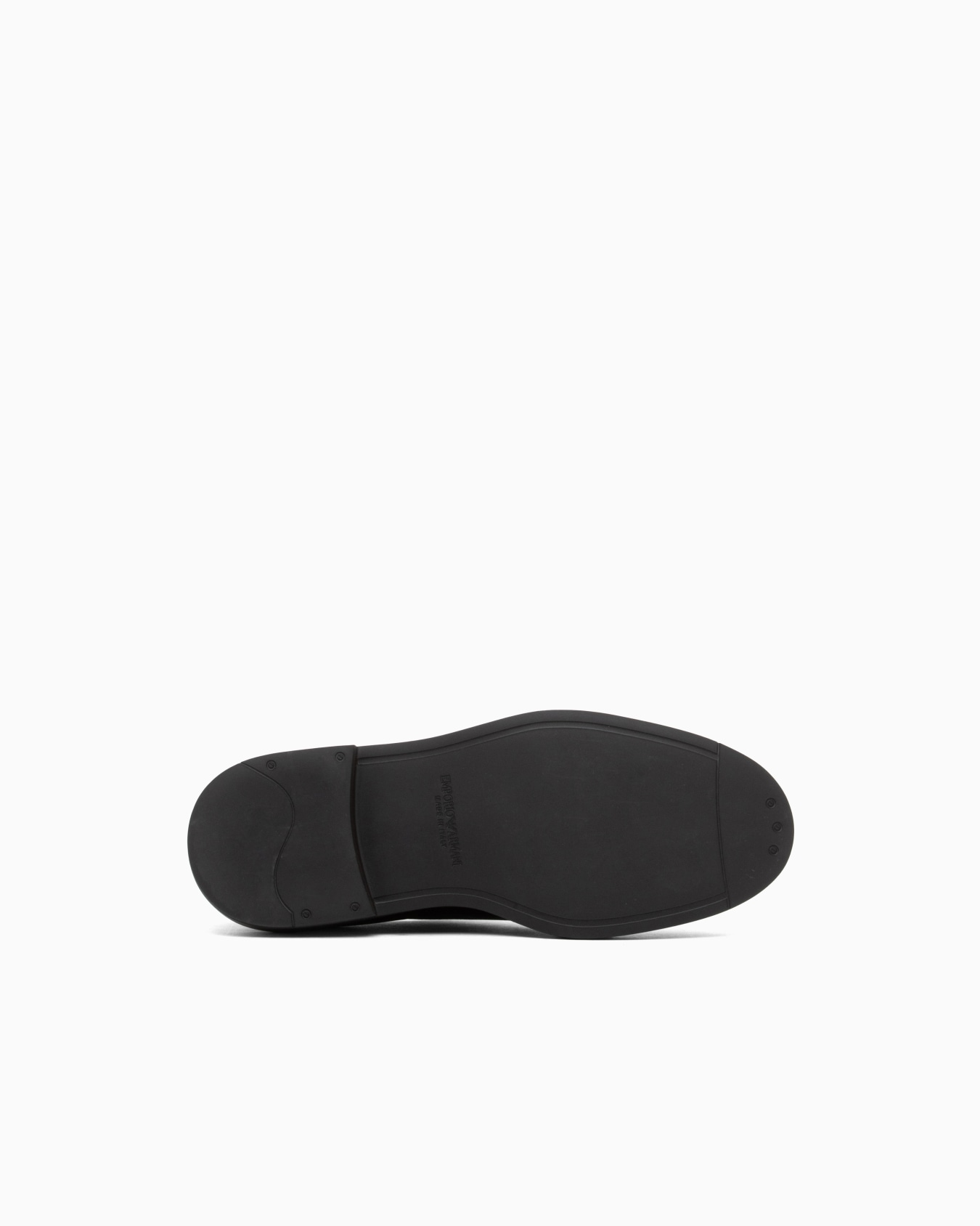 Lace-up shoes in grained leather with a rubber sole Slide 5