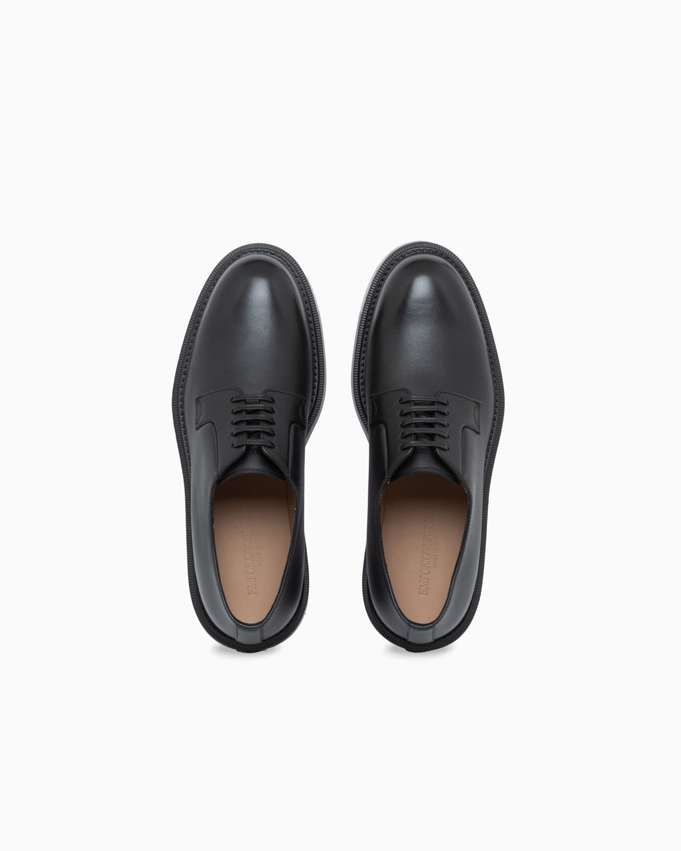 Lace-up derby shoes with smooth leather and rounded toe Slide 2