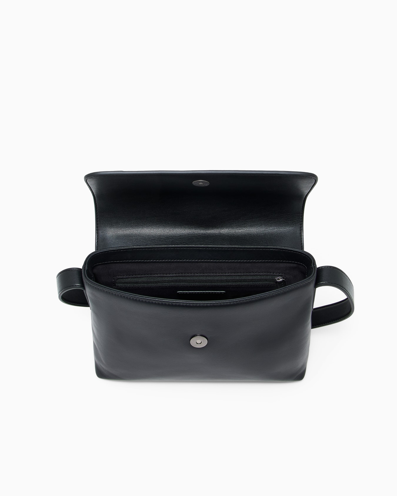 Crossbody bag in leather with magnetic flap closure Slide 3