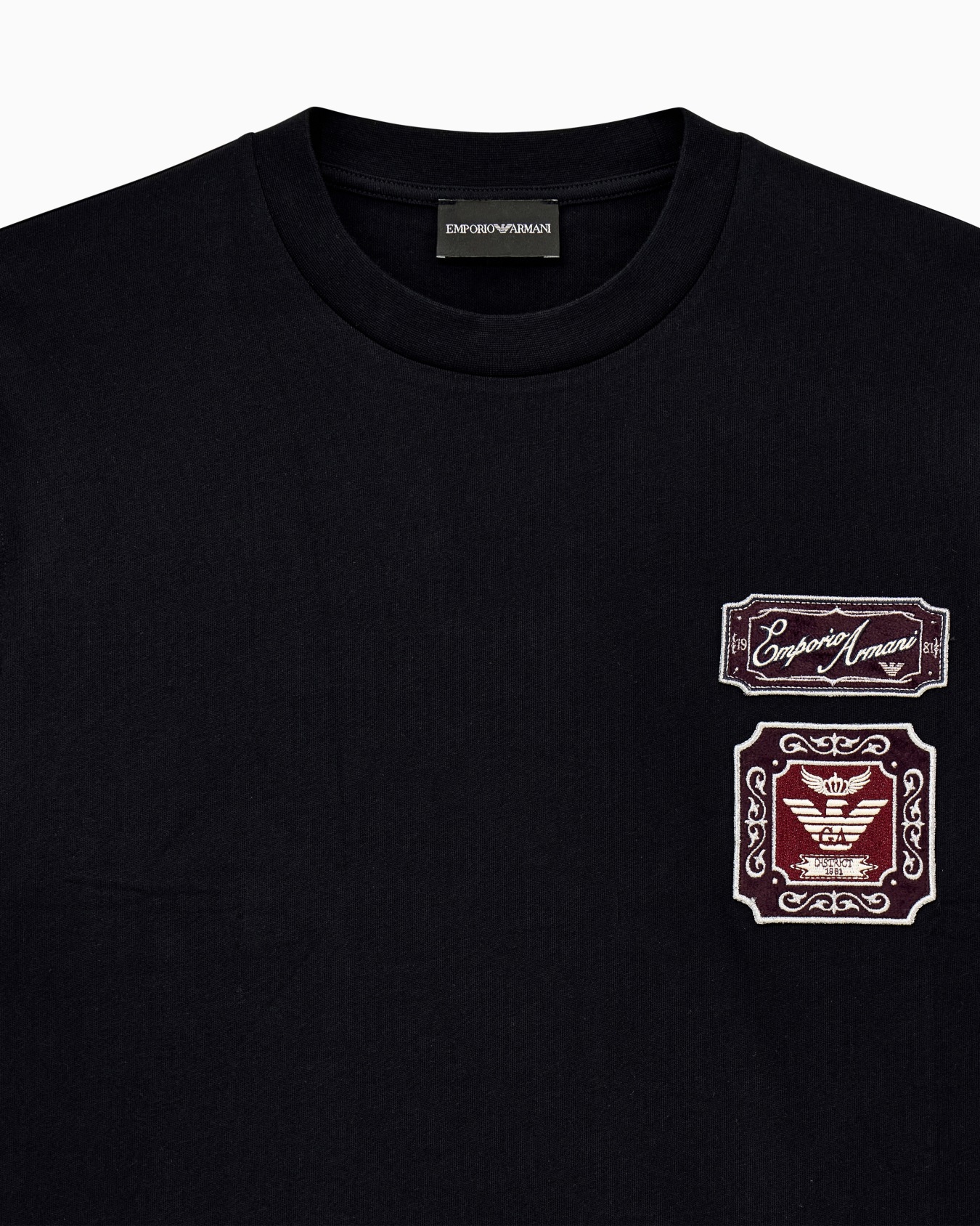 Heavy jersey T-shirt with embroidered logo patch Slide 2