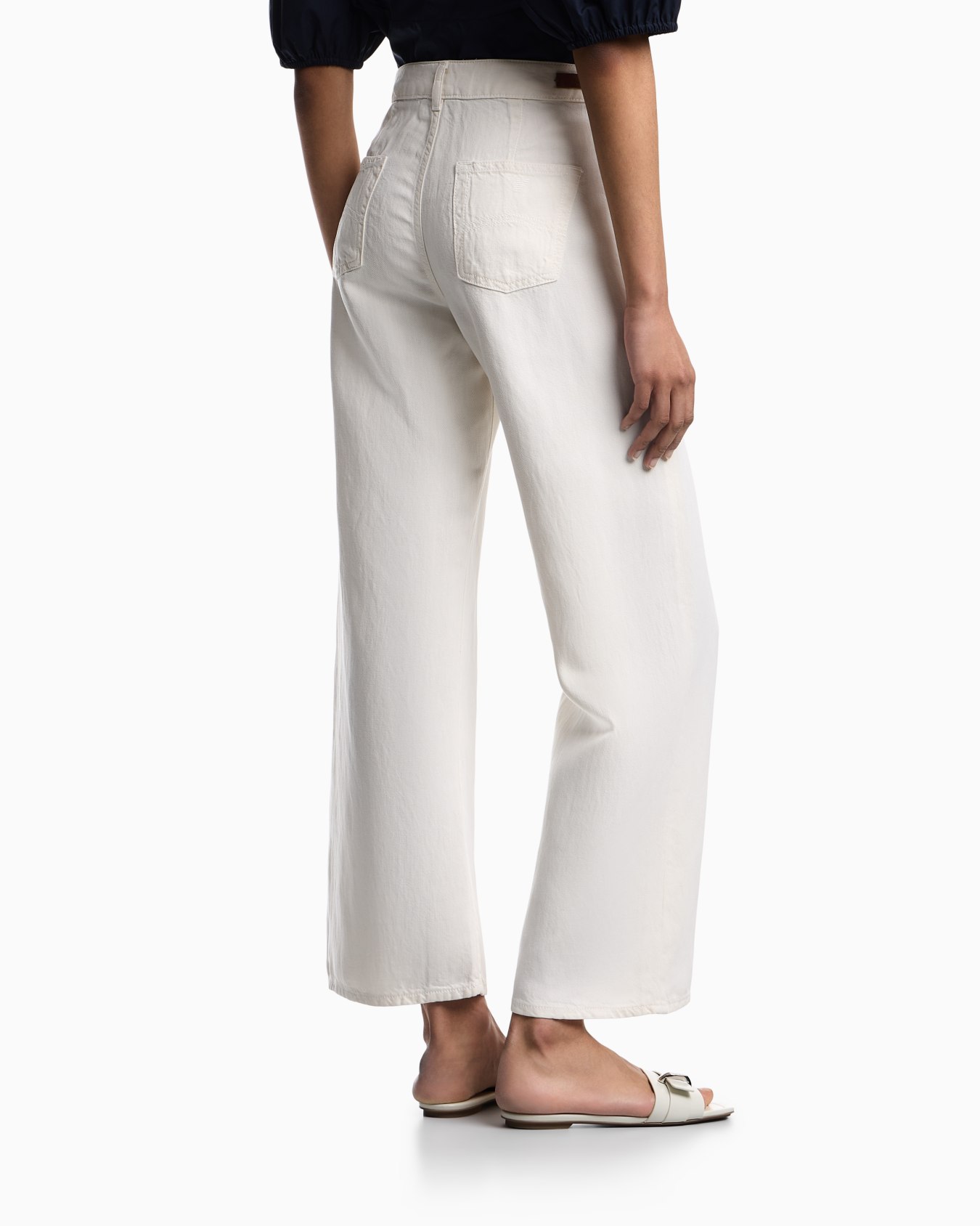 レギュラーフィットパンツ J33 リネン／リヨセル ガーメントダイ スライドする 3