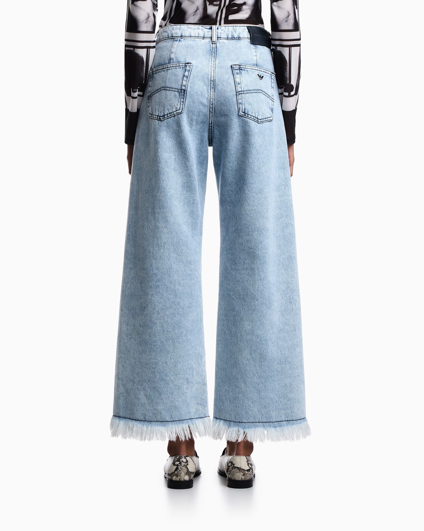 J33 regular-fit, vintage-look denim jeans Slide 3