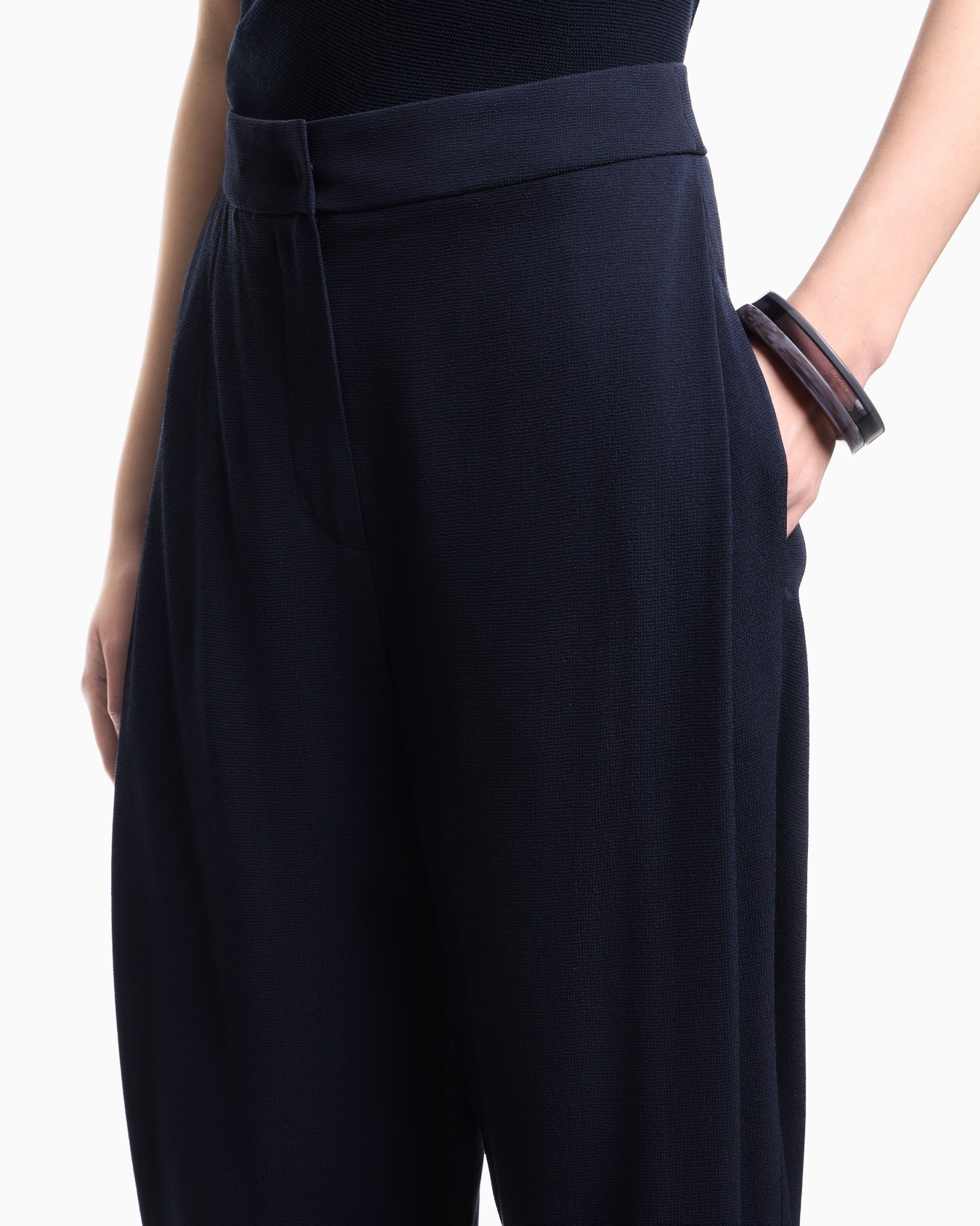 Washed twill side-pleat trousers Slide 4