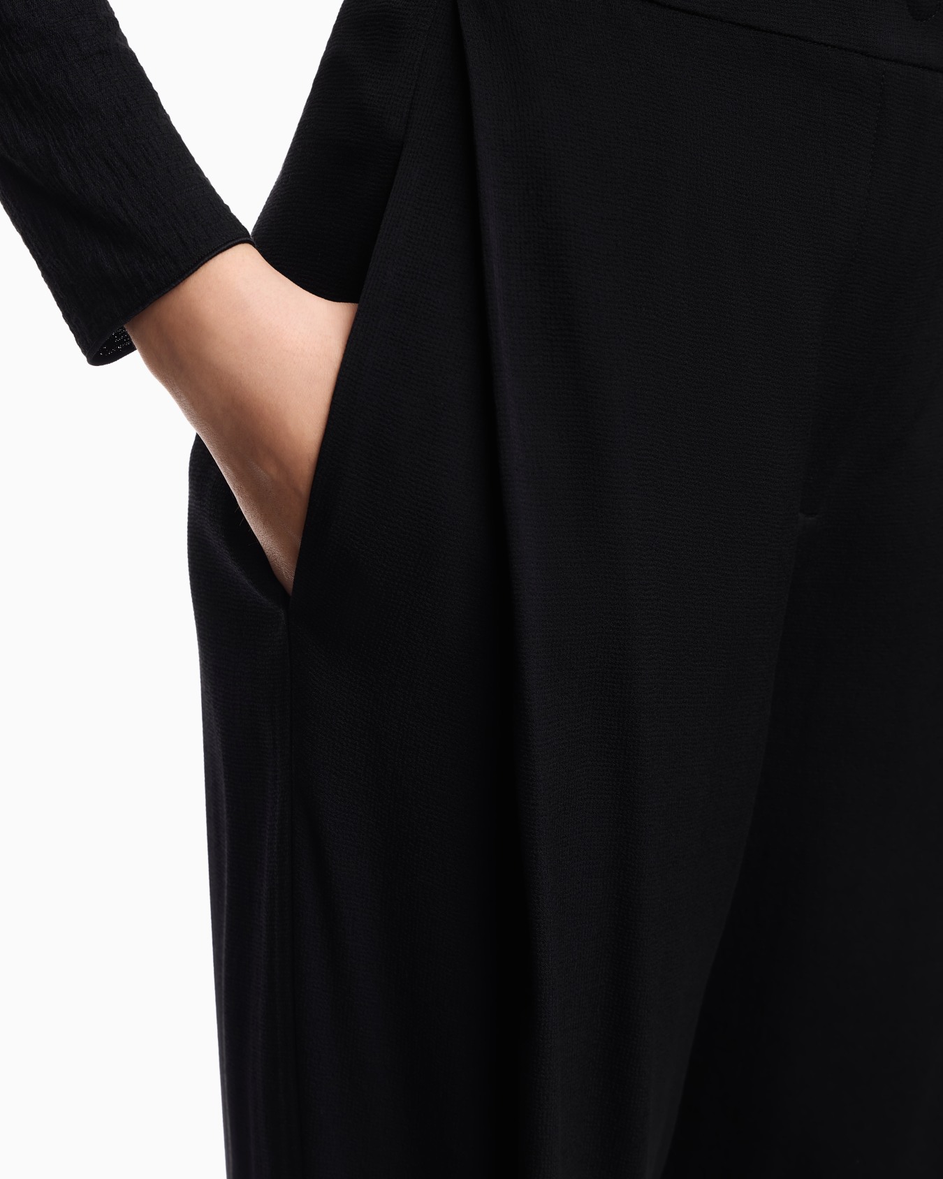 Washed twill side-pleat trousers Slide 4