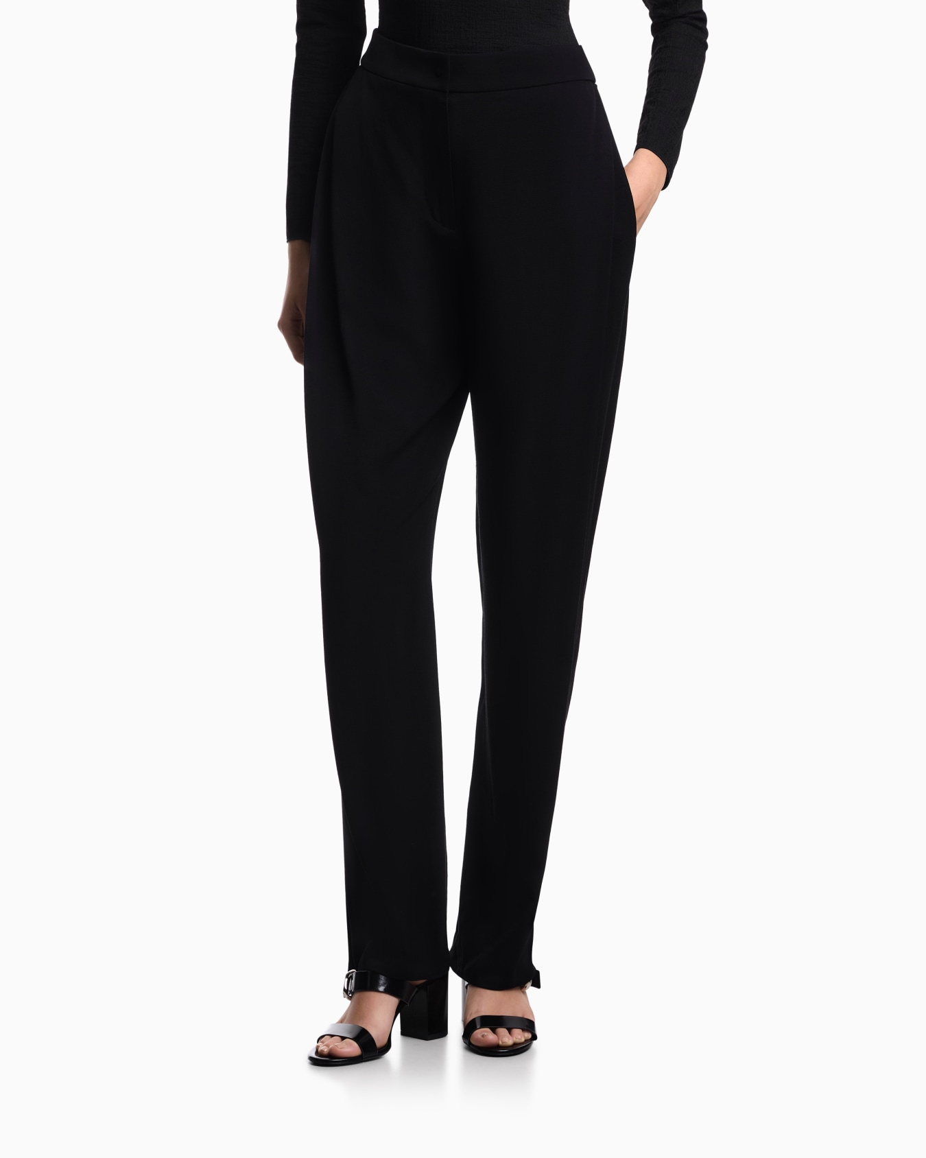 Washed twill side-pleat trousers Slide 3