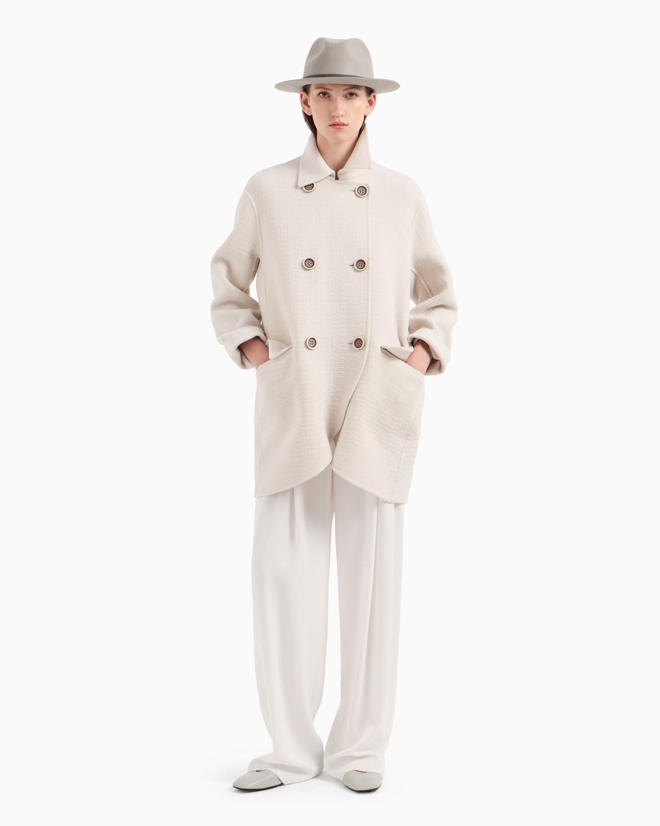 Manteau croisé avec bas tulipe en laine vierge mélangée finition ondulée Diapositive 3