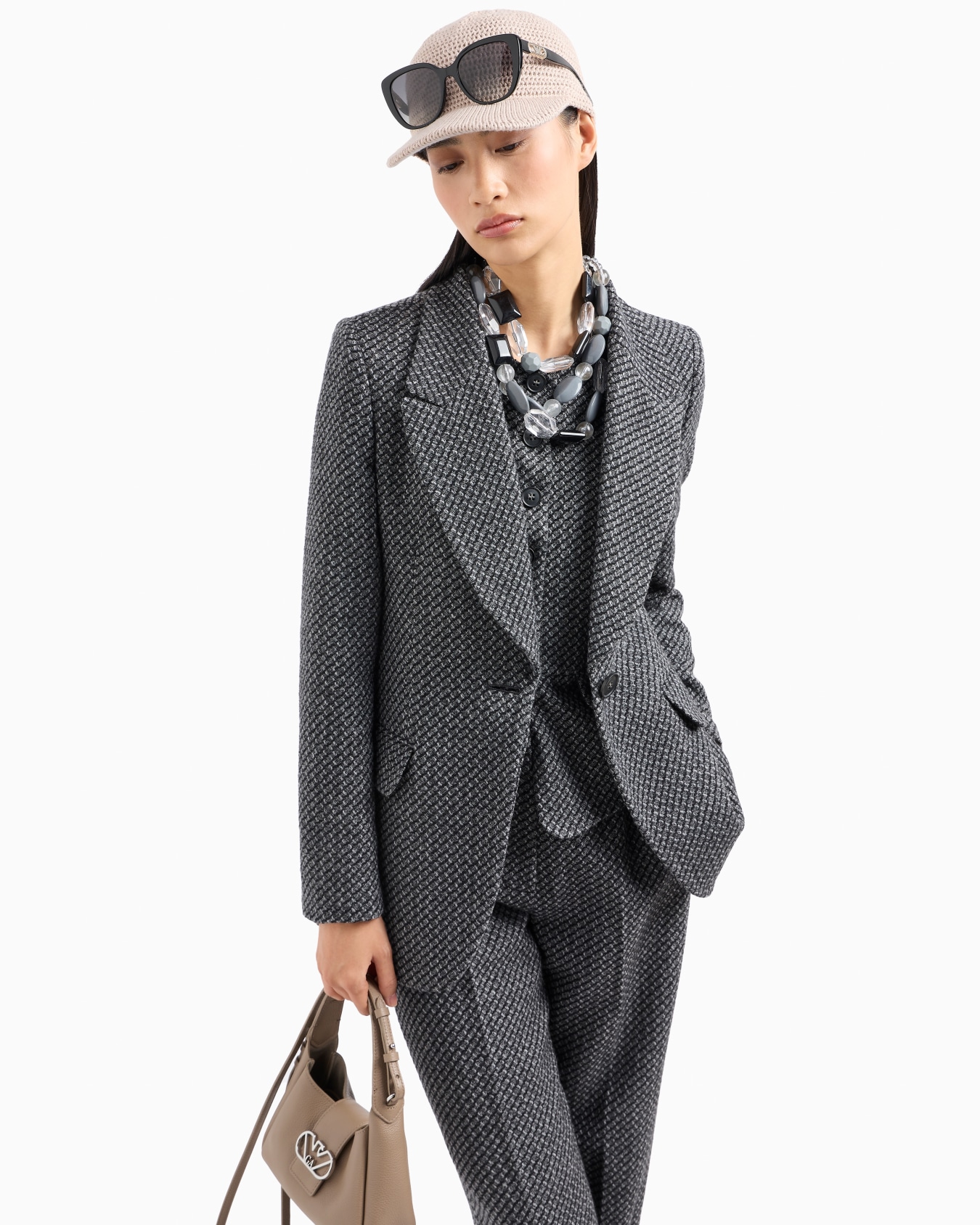 Chaqueta de abotonadura sencilla en punto de mezcla de lana jaspeada con patrón en relieve Diapositiva 6