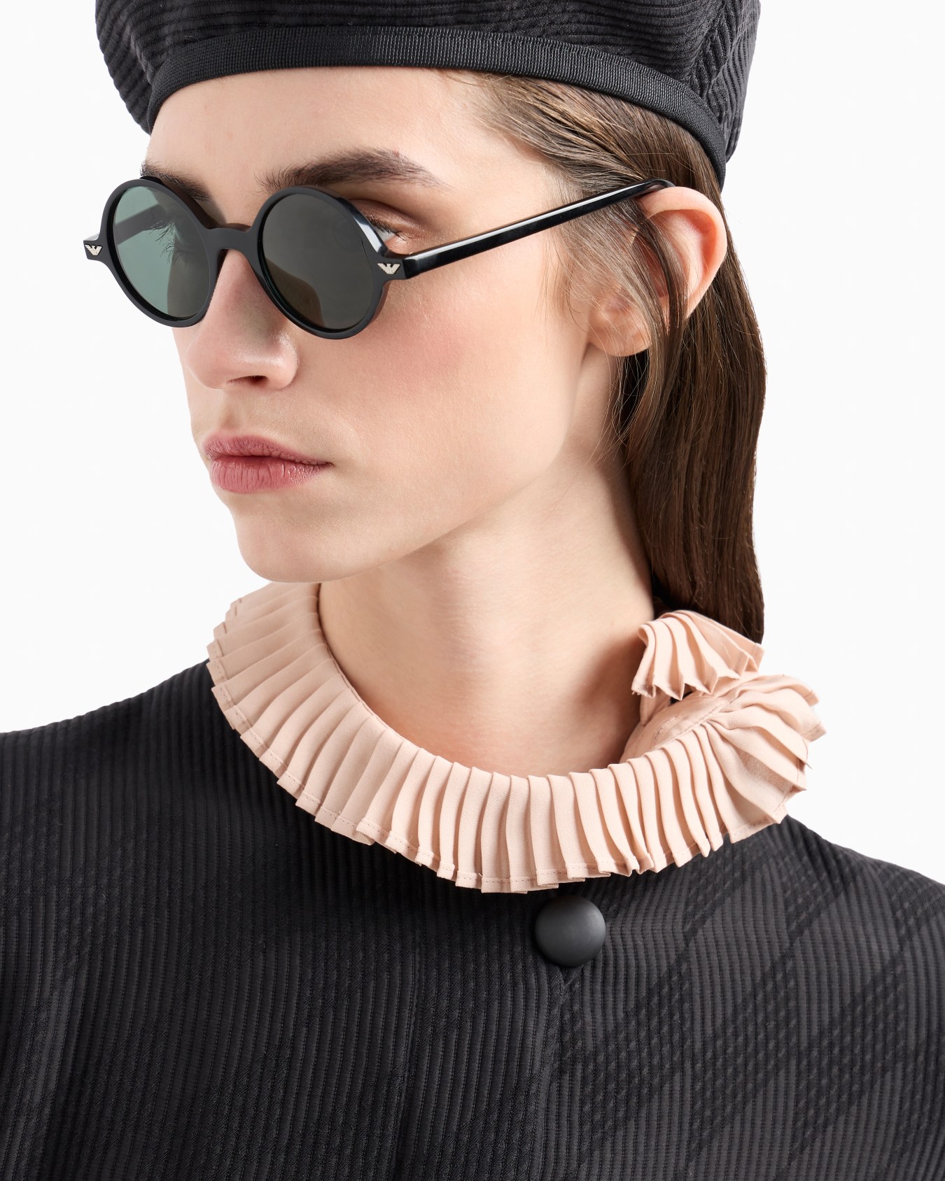 Chaqueta con cierre descentrado de tejido canneté con elaboración en tejido jacquard Icon Diapositiva 6
