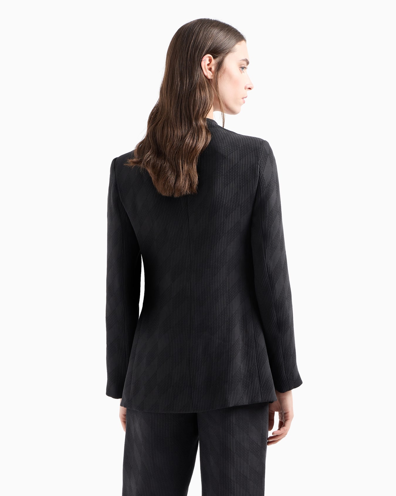 Chaqueta con cierre descentrado de tejido canneté con elaboración en tejido jacquard Icon Diapositiva 3