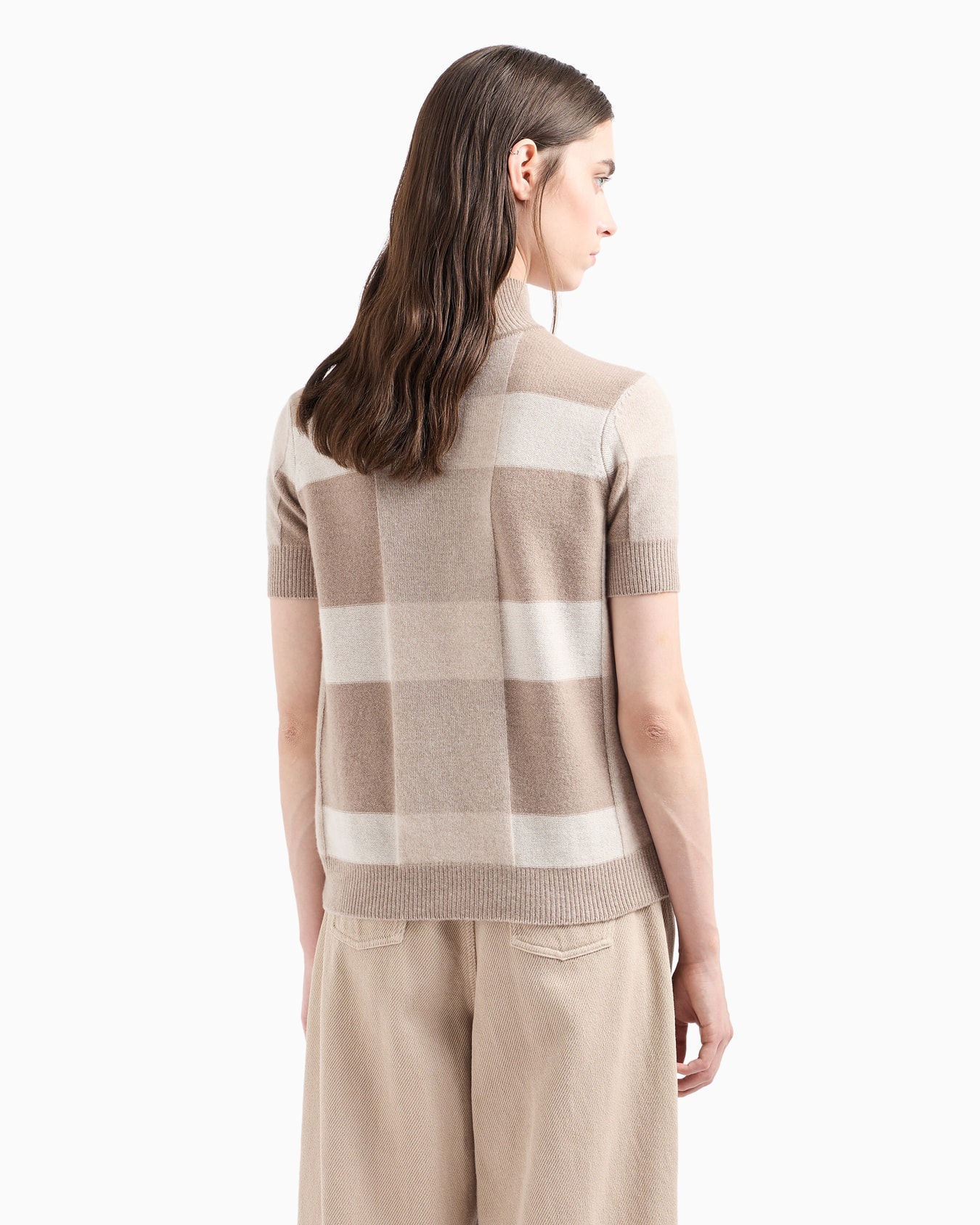 Icon short-sleeved virgin wool mock-neck jumper with a plated check motif Slide 3
