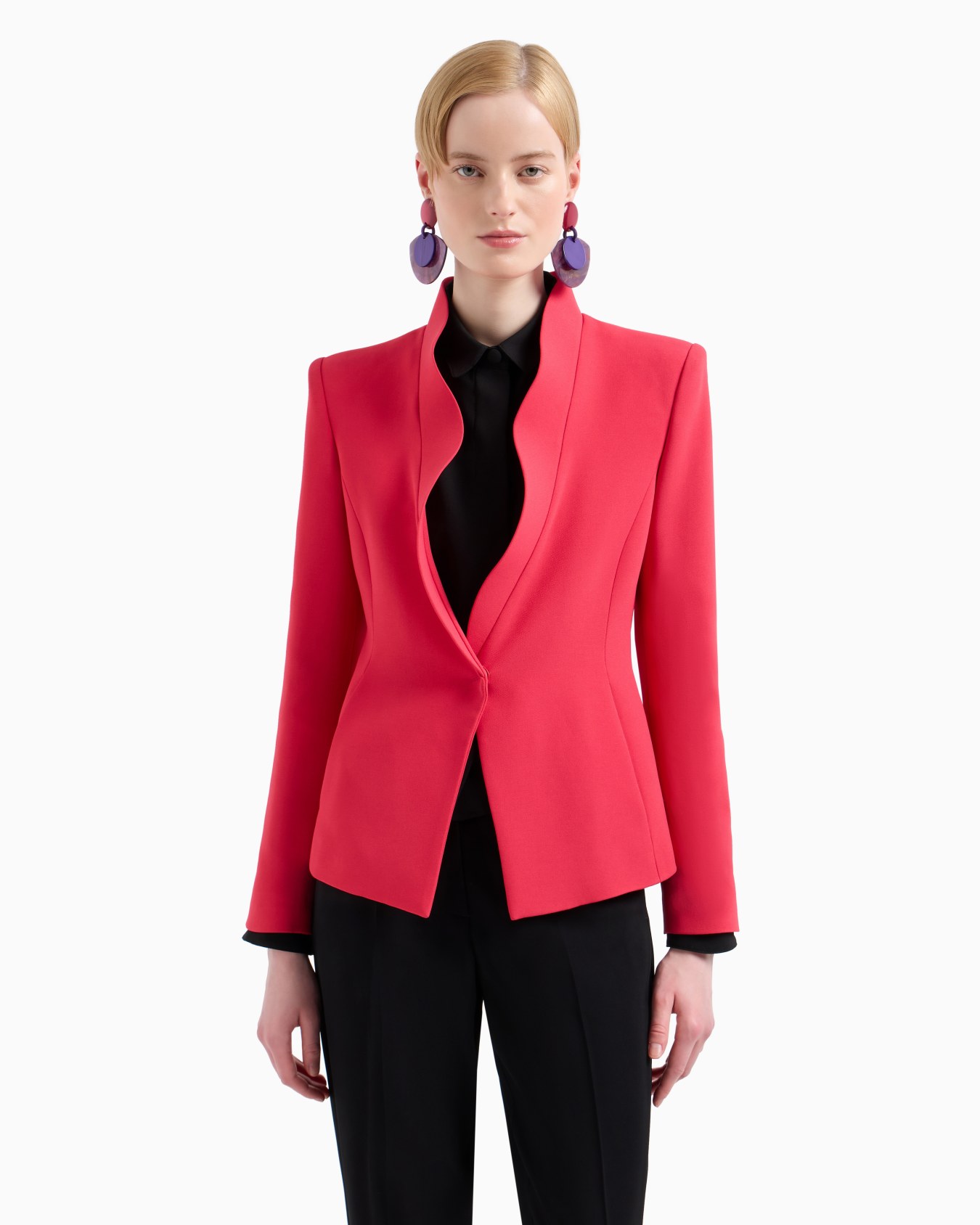 Chaqueta en crepé de cady con bordes contorneados efecto volantes Diapositiva 1