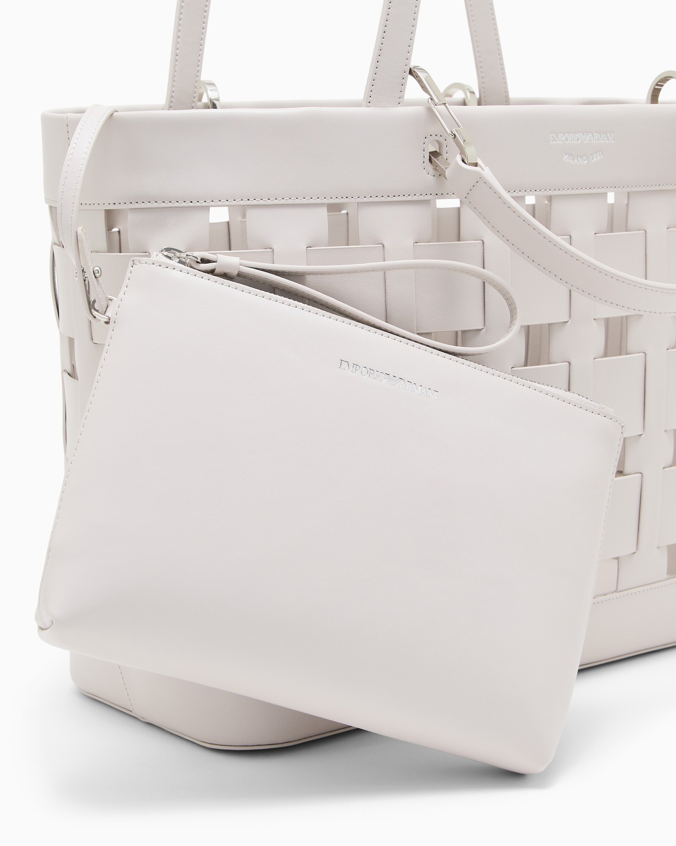 Tote bag with woven design double handles and pouch Slide 4