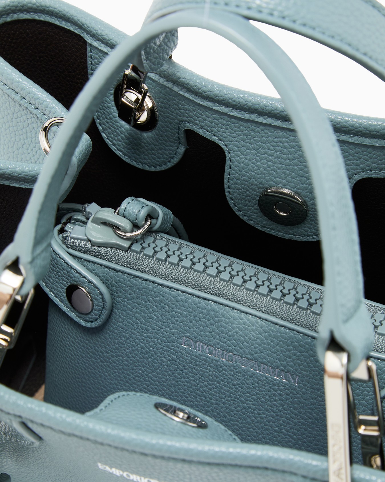 Small MyEA shopper bag with deer print Slide 3