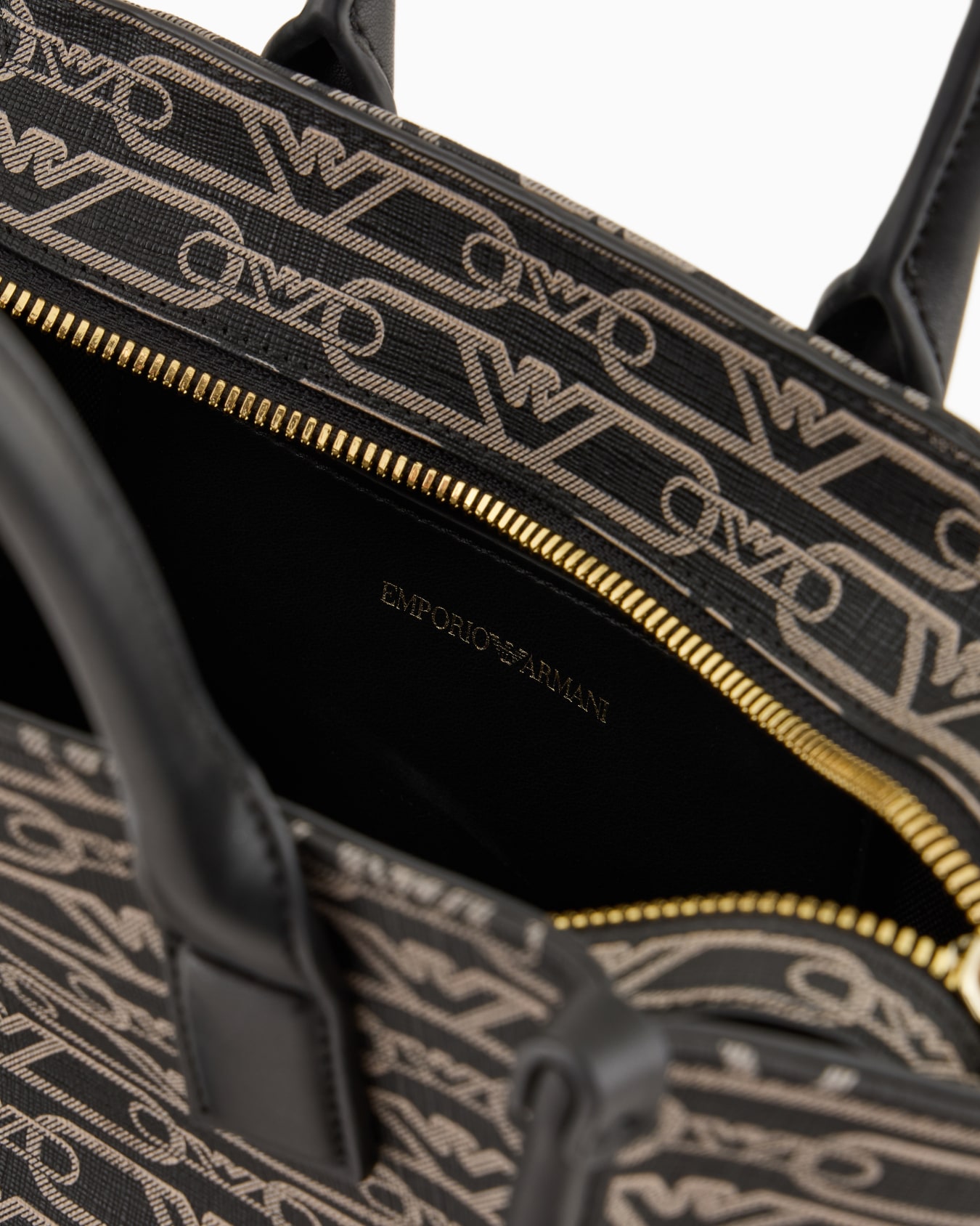 Small shopper bag with all-over monogram print Slide 4