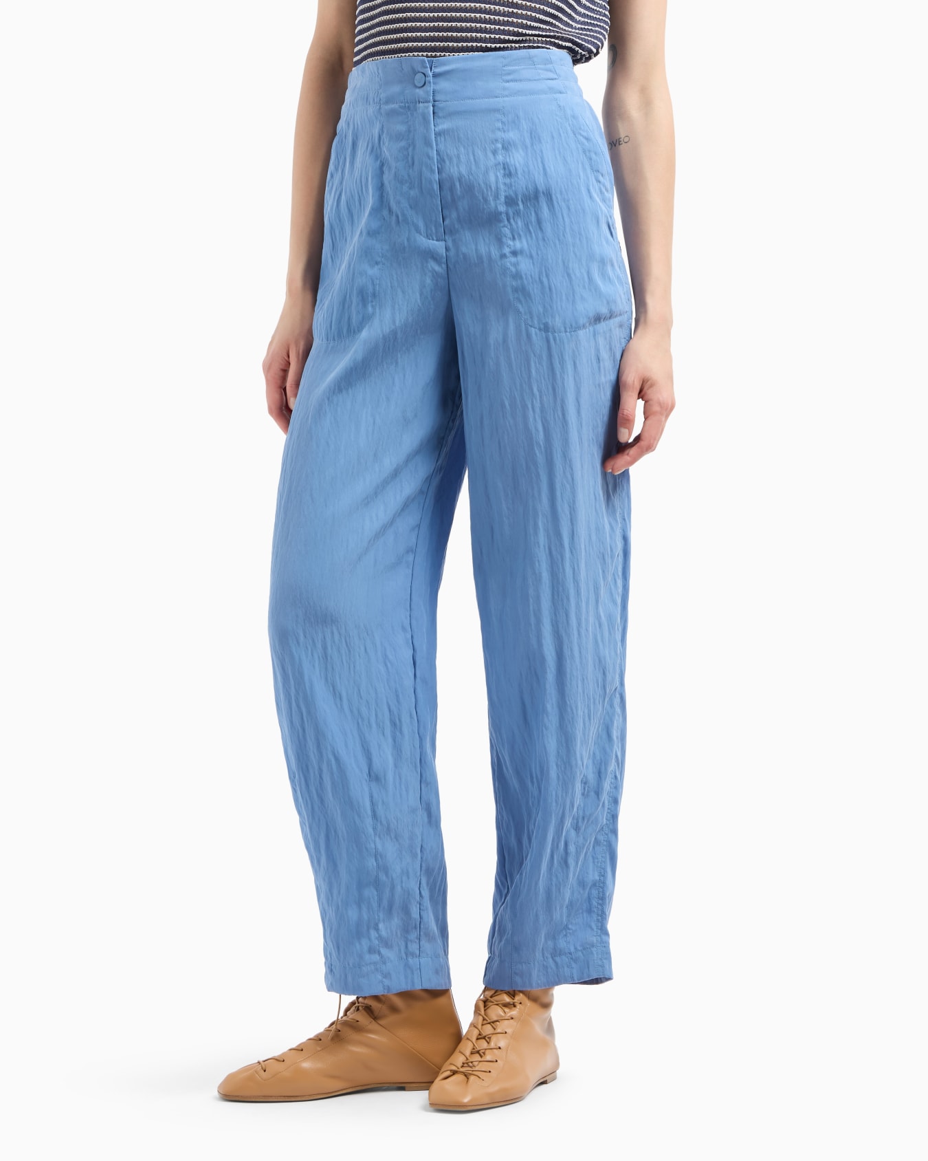 Technical cupro trousers Slide 4