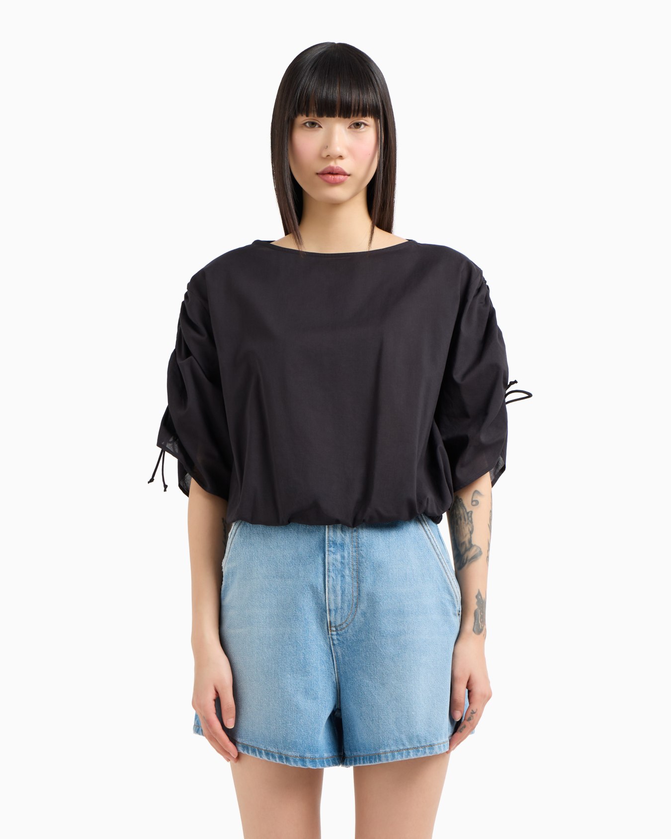 US Exclusive blouse with gathering Slide 3