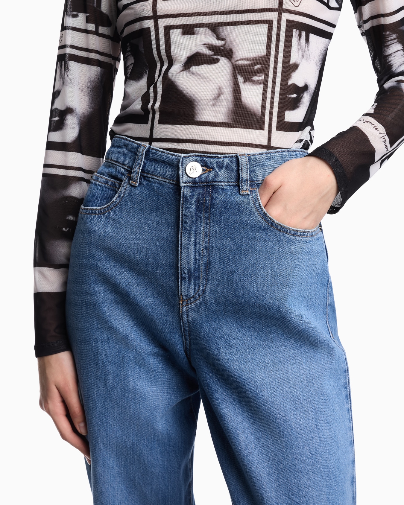 J4B regular-fit used-look Lyocell blend denim jeans Slide 4