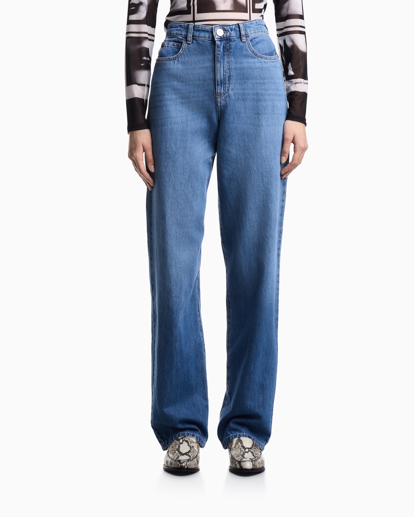 J4B regular-fit used-look Lyocell blend denim jeans Slide 3