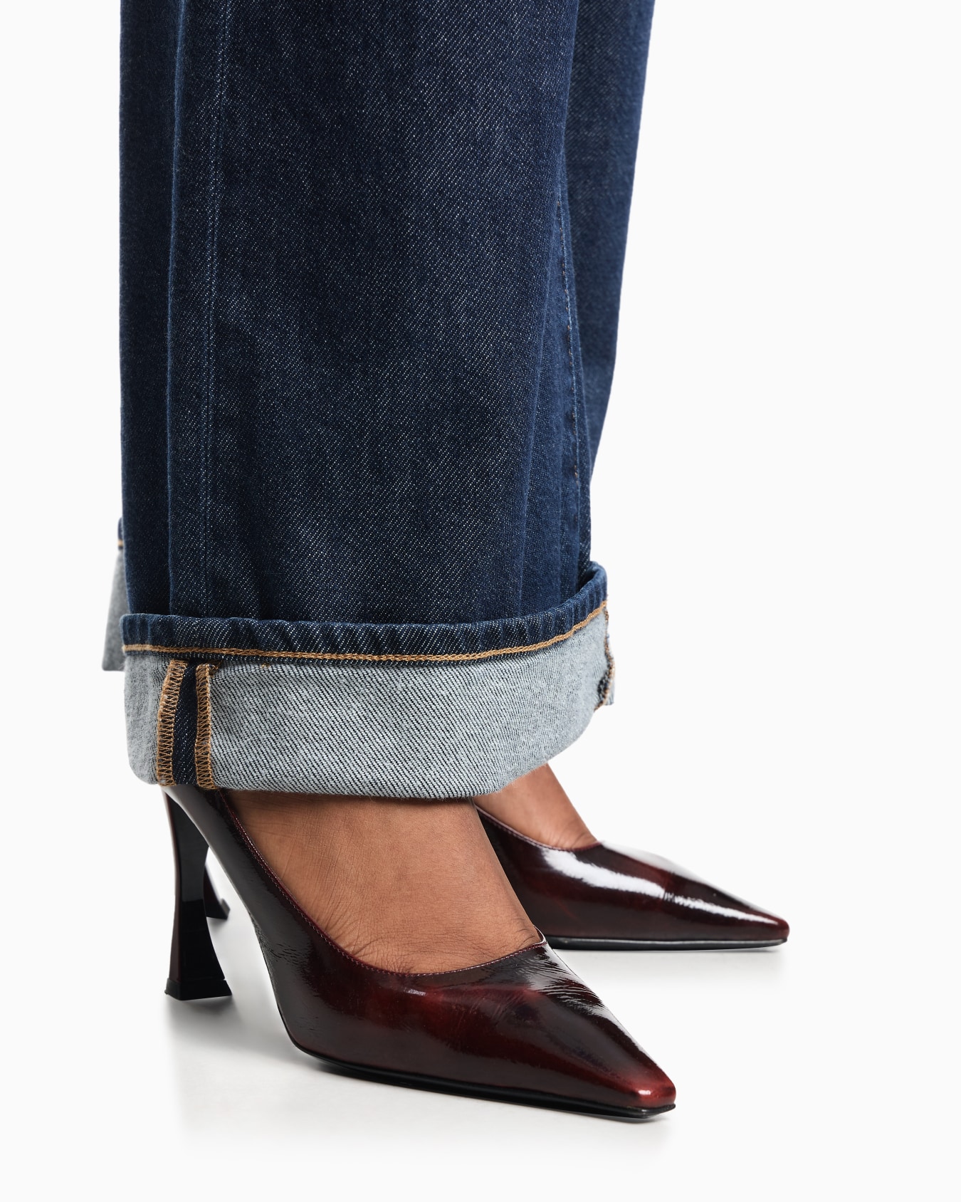 J8B relaxed-fit, vintage-look denim jeans  Slide 6