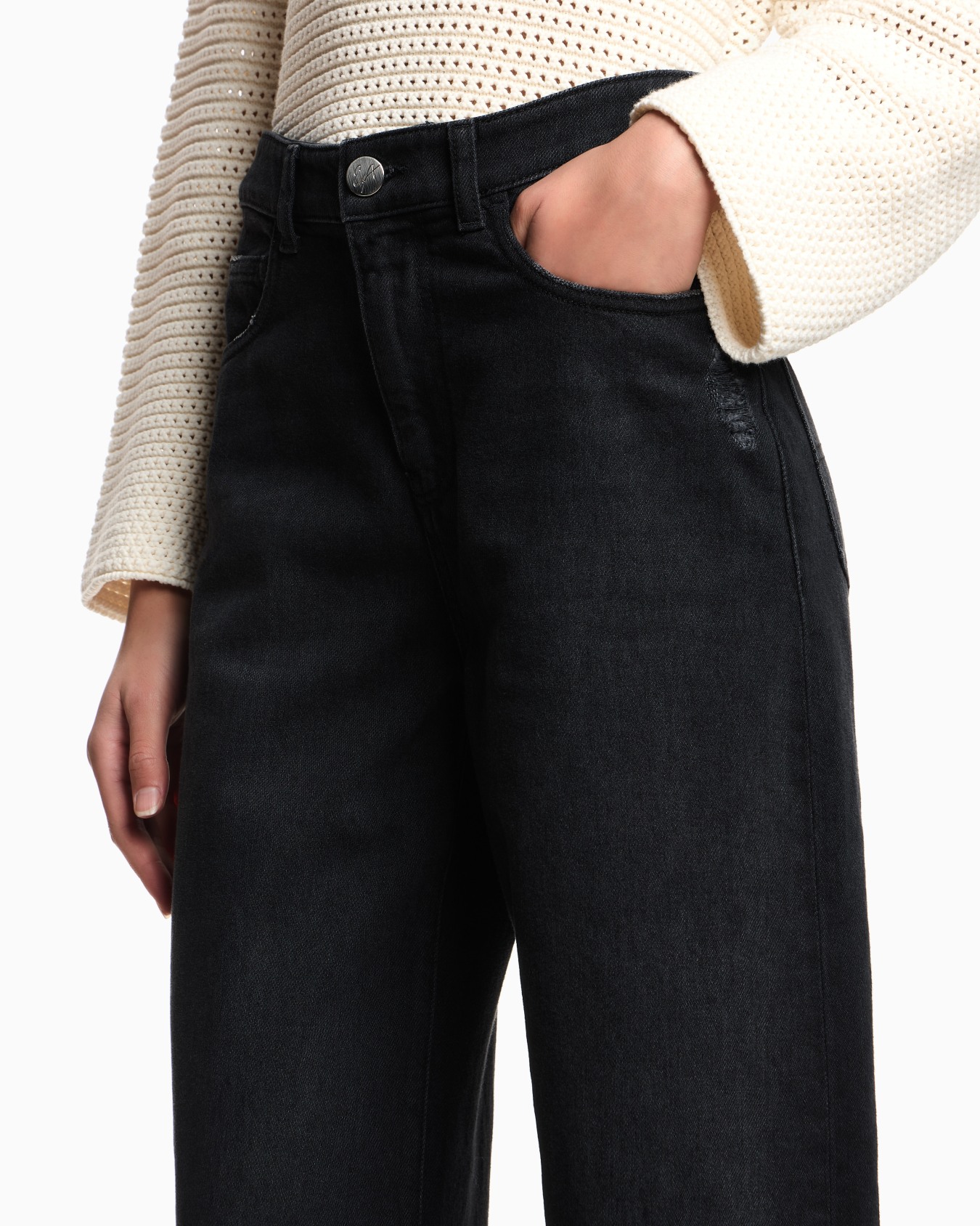 J8B relaxed-fit, vintage-look denim jeans  Slide 4