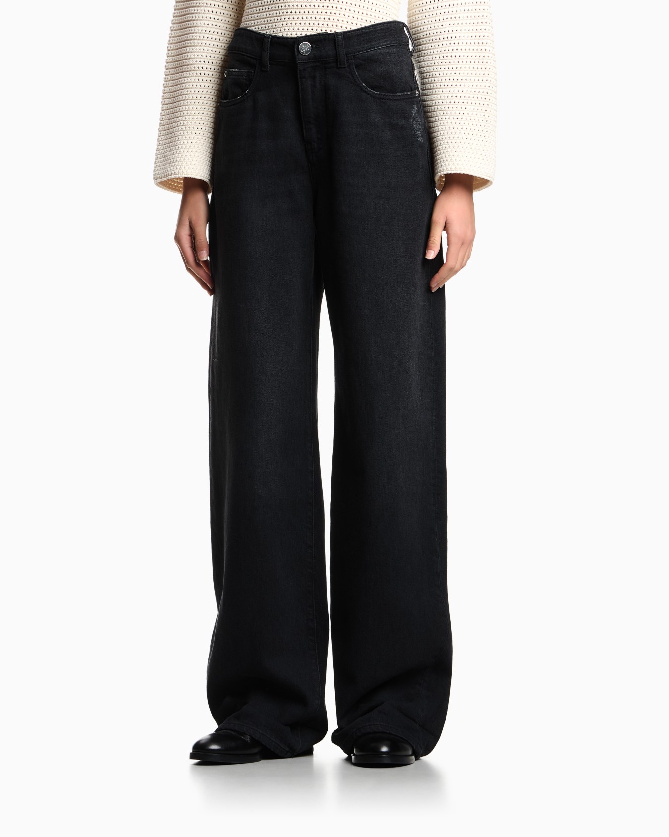 J8B relaxed-fit, vintage-look denim jeans  Slide 3