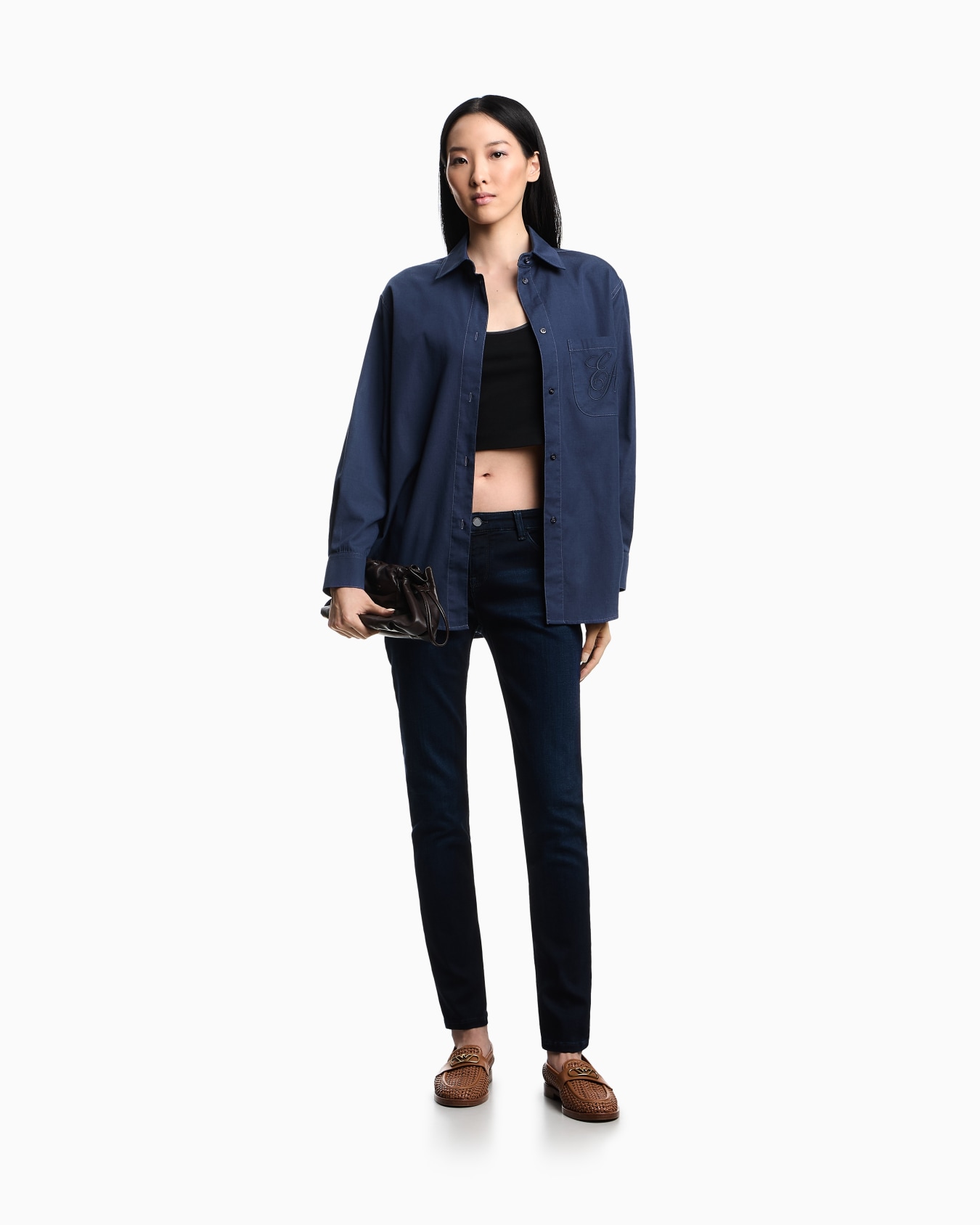 Yarn-dyed shirt with embroidered logo Slide 1