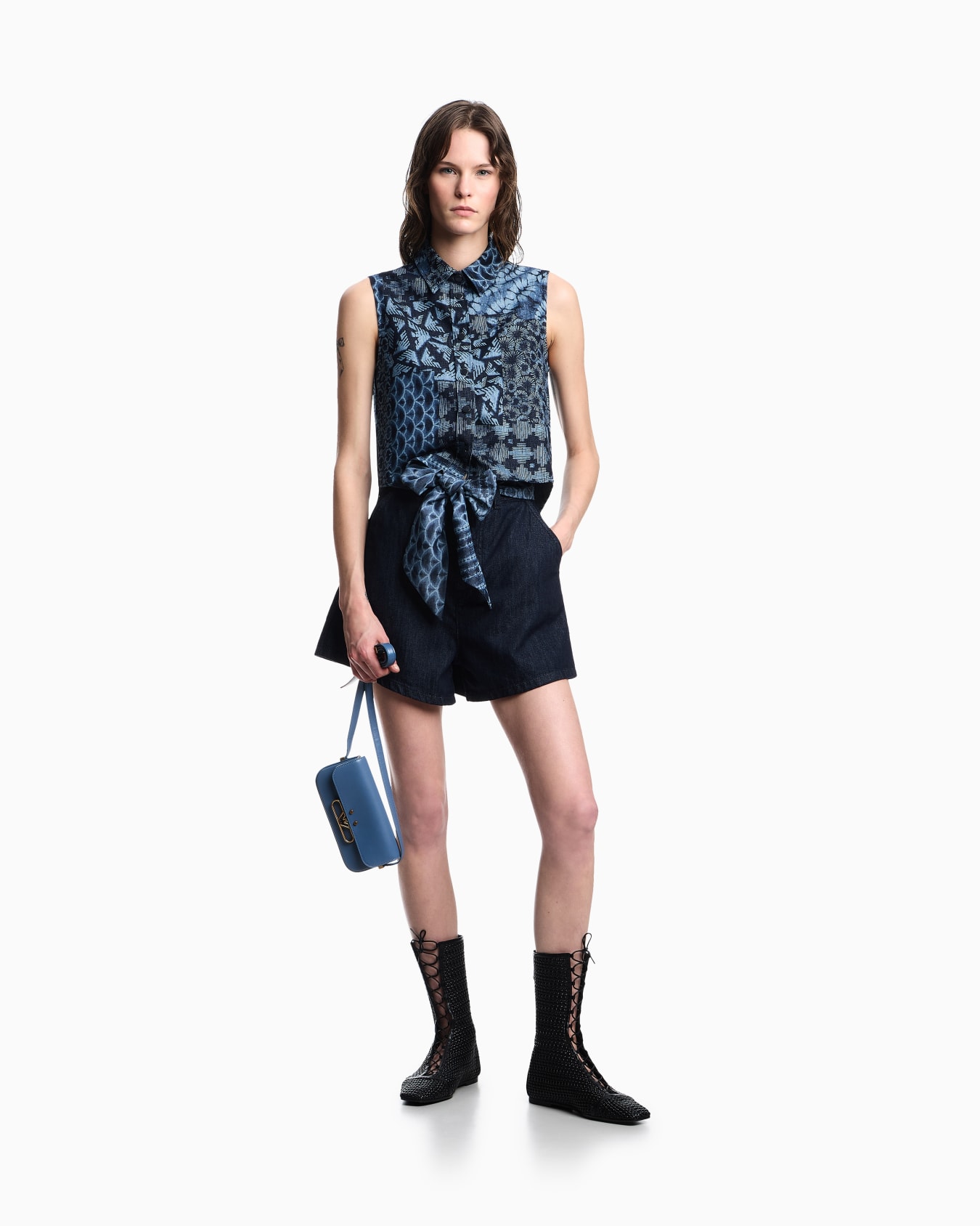 All-over print denim top Slide 1